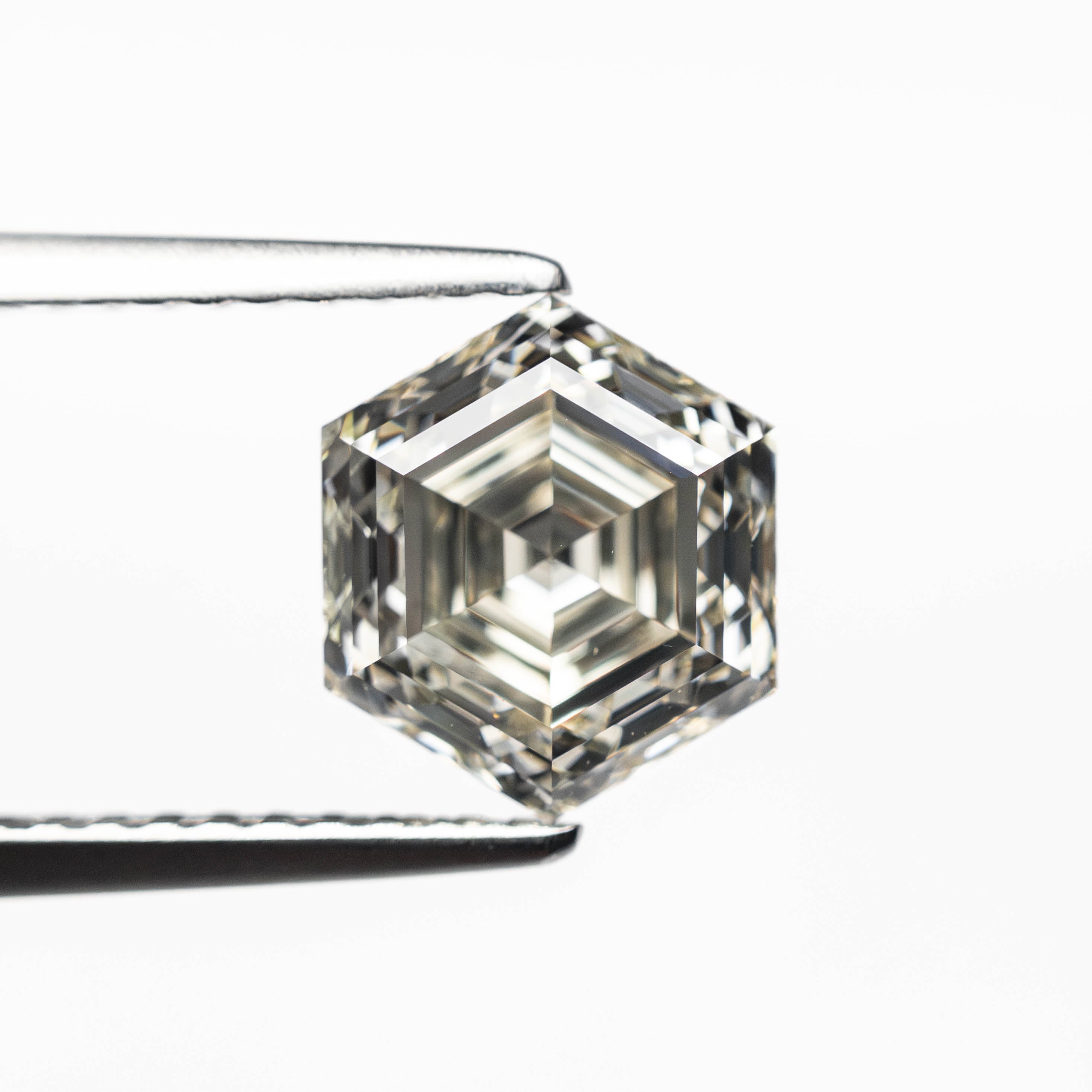 2.07ct Hexagon Step Cut O P Diamond - 8.18x7.02x4.88mm VVS2 Clarity for Engagement Rings & Fine Jewelry