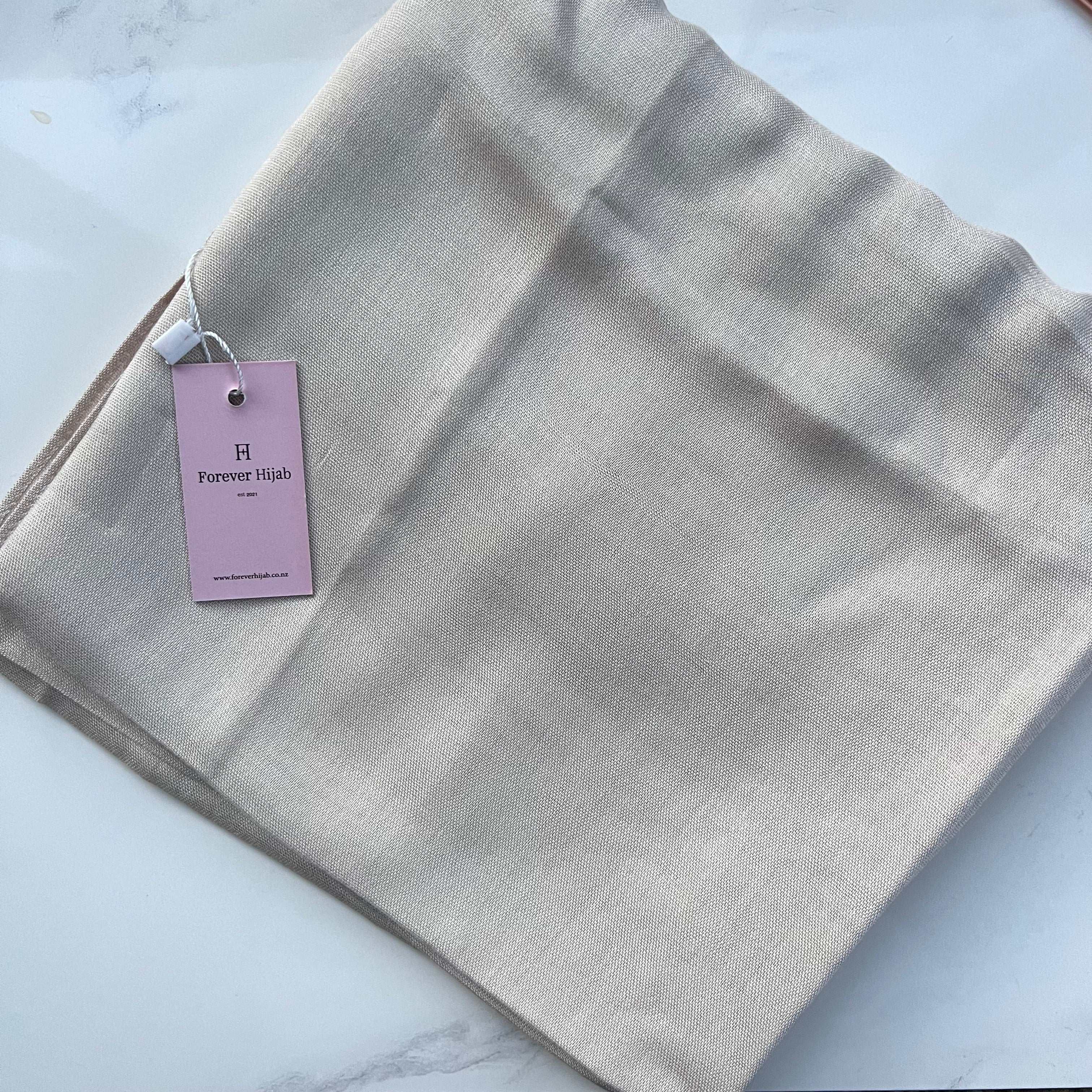 Premium Modal Fabric - Soft & Breathable Material for Comfortable Clothing, Dresses & Loungewear - Perfect for Home, Travel & Everyday Wear