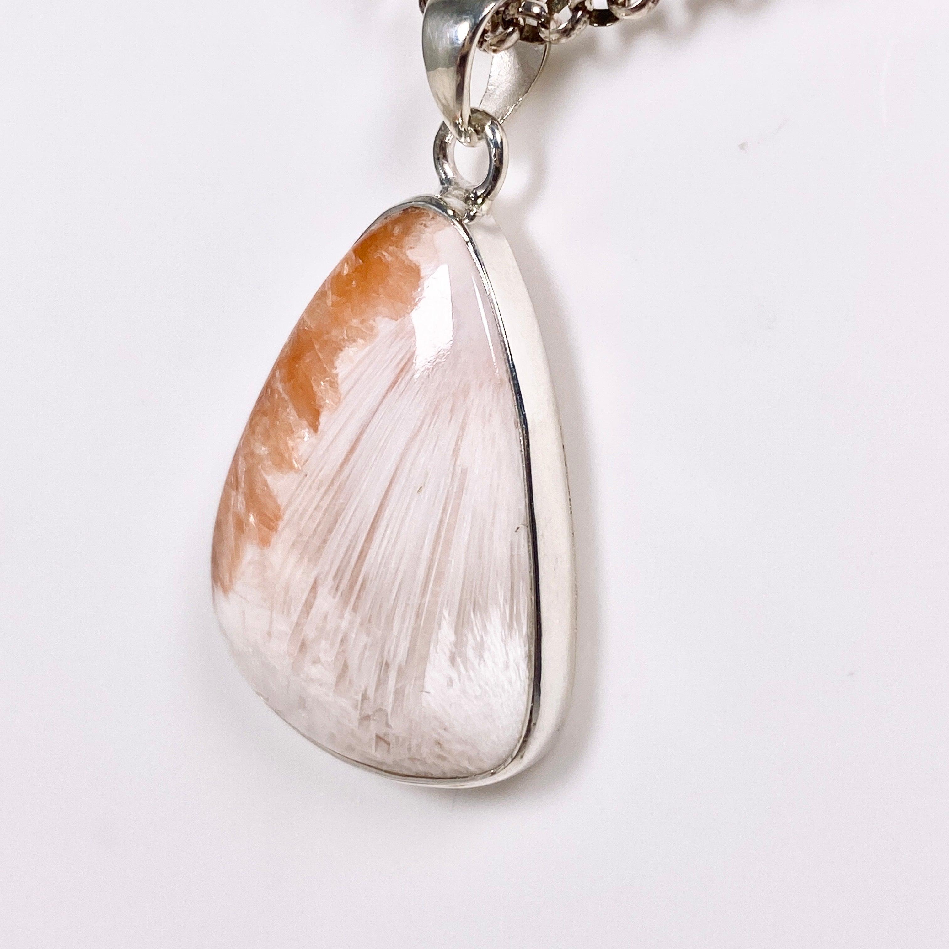 Scolecite Teardrop Pendant Necklace KPGJ3811 - Natural Crystal Healing Jewelry for Meditation & Energy Balancing