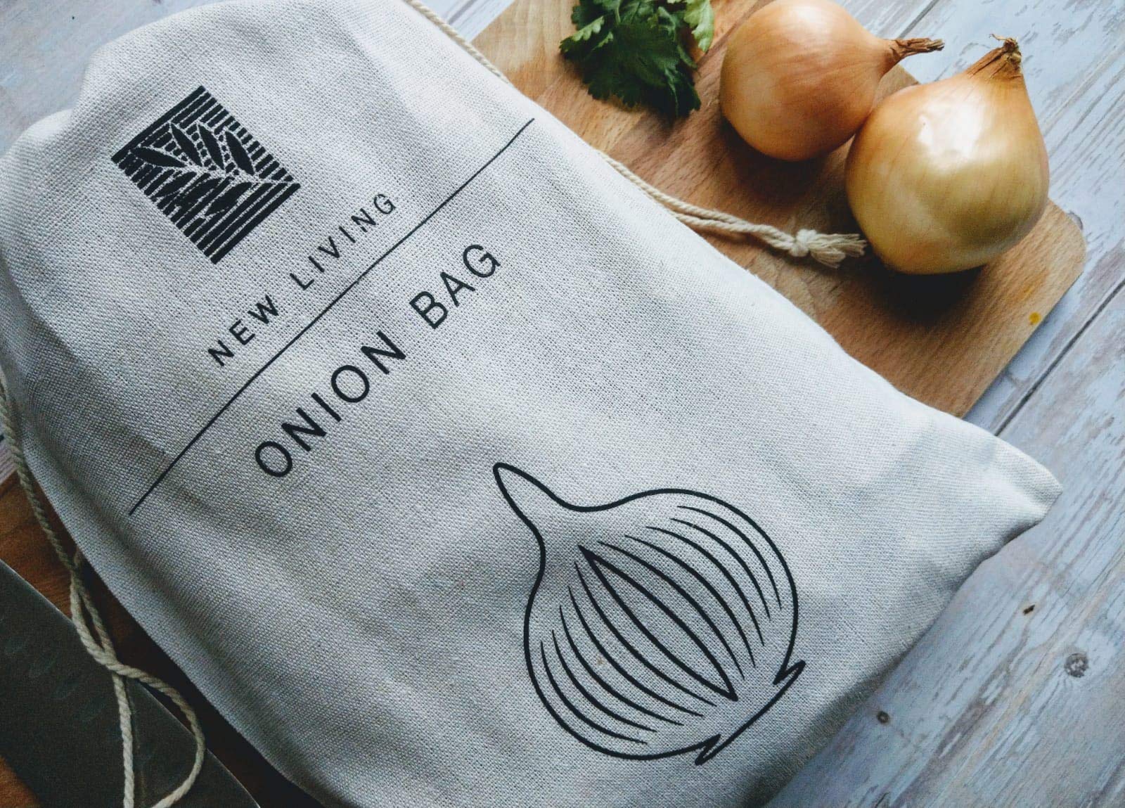 Organic Linen Onion Storage Bag - Eco-Friendly Reusable Food Storage Bag (26x38cm) by New Living - Perfect for Kitchen, Pantry & Farmers Market Use