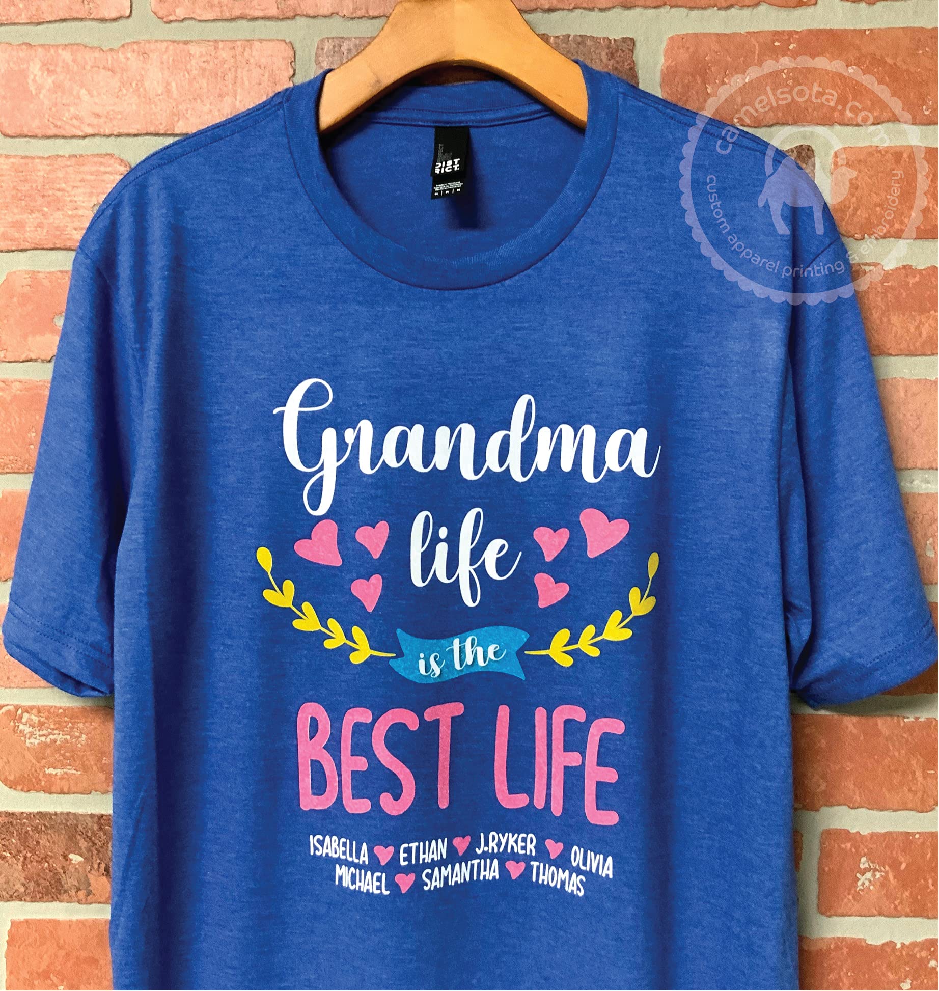 Personalized Grandma T-Shirt with Grandkids Names - Custom Printed Grandma & Grandchildren Shirt for Family Reunions & Special Occasions
