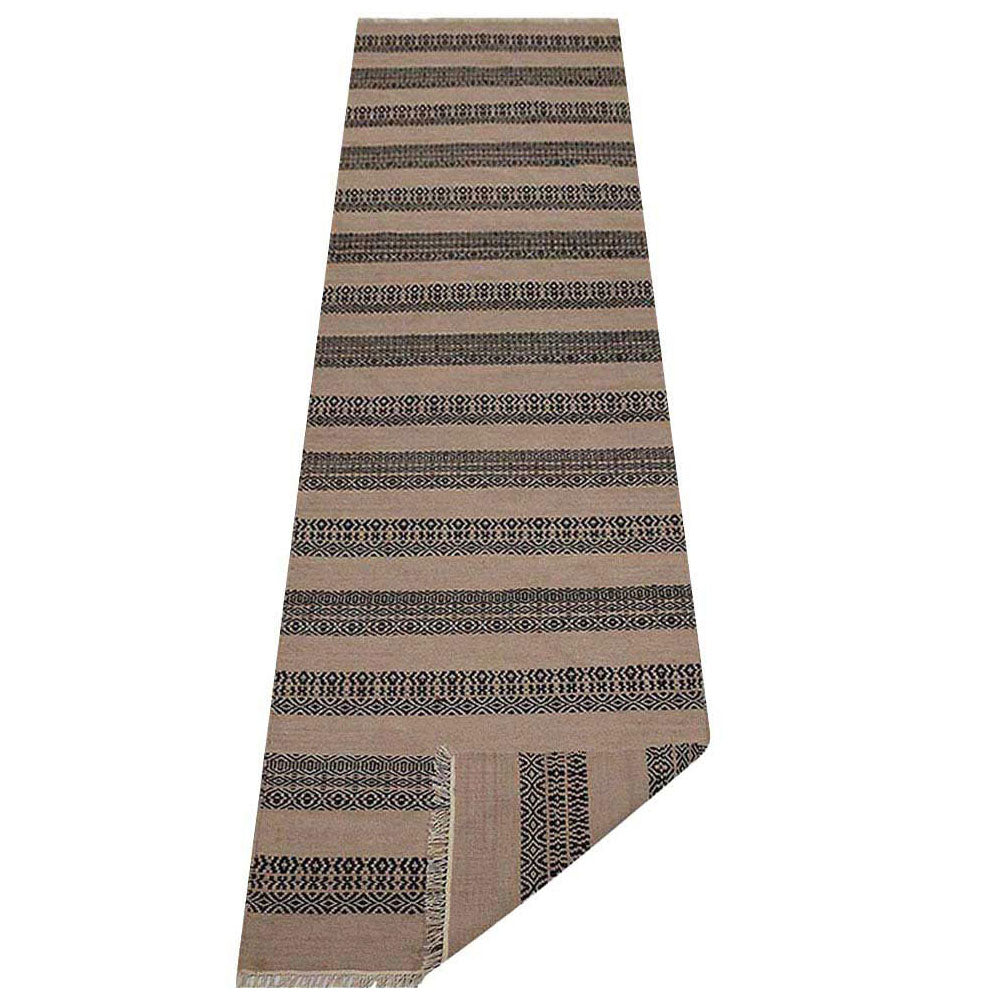 Hand Woven Bohemian Area Rug - Soft & Durable Natural Fiber Floor Mat for Living Room, Bedroom, or Nursery Decor
