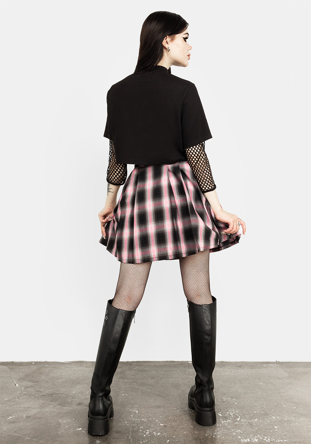 Sexy Fishnet Sleeve Crop Top for Women - Fashionable Mesh Long Sleeve Shirt - Perfect for Night Out, Club Wear, and Halloween Costume