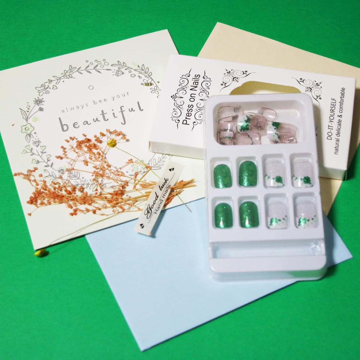 St. Patrick's Day Press On Nails - Short Square French Tip Fake Nails with Green Shamrock Glitter | Full Cover Stick On Artificial Nails | Nude Acrylic False Nails for Women & Girls | Perfect for Parties, Festivals & Manicure Art Accessories