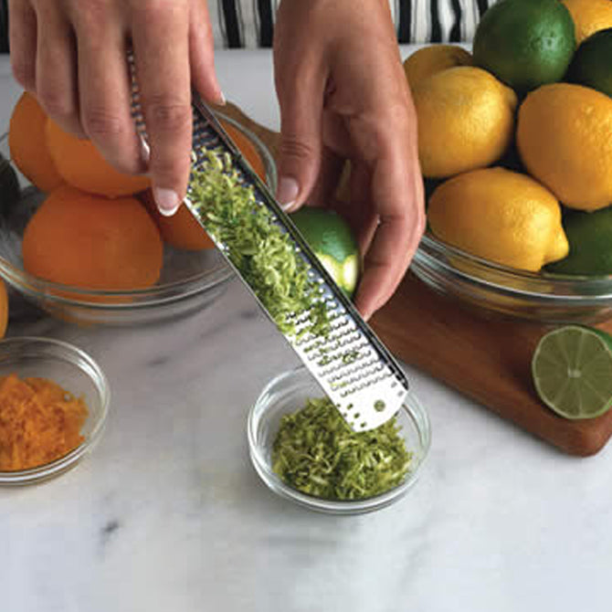 Premium Microplane Grater & Zester - Ultra Sharp Stainless Steel Kitchen Tool for Grating Cheese, Zesting Citrus, and Shaving Chocolate - Perfect for Baking, Cooking & Garnishing