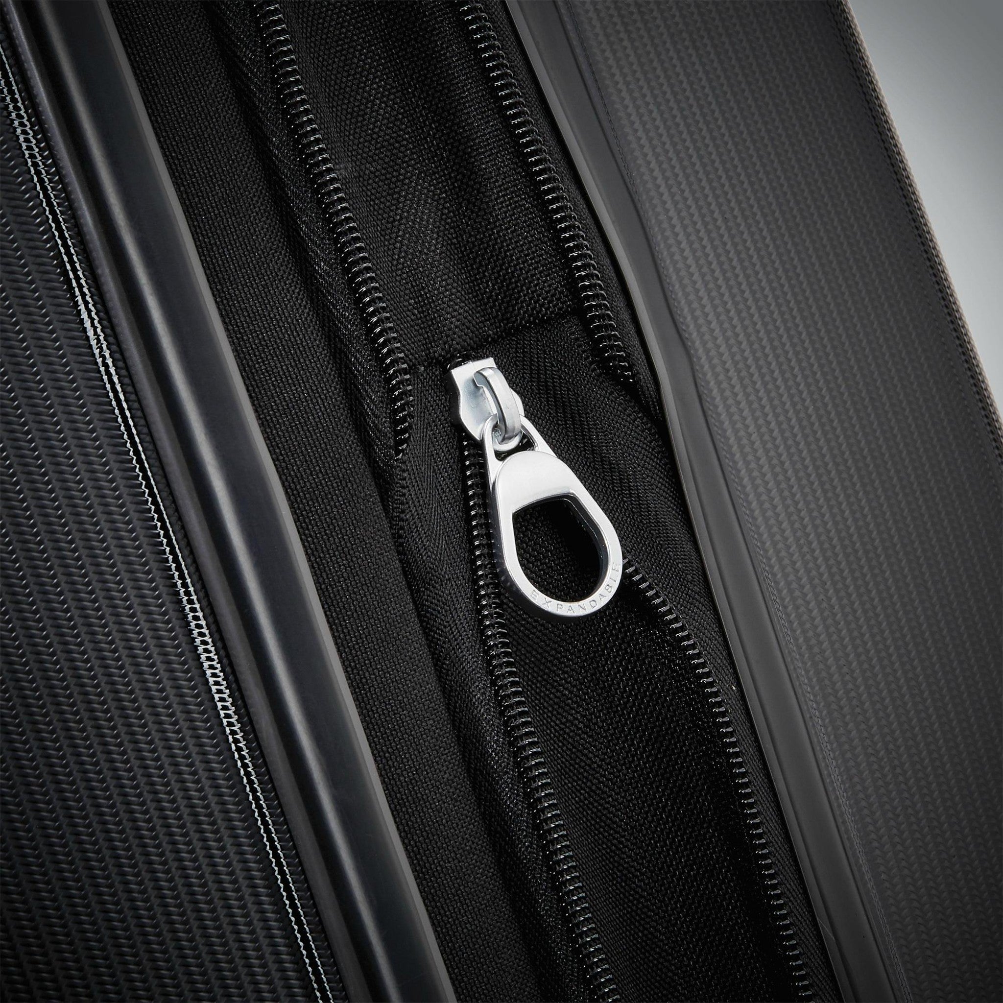 Samsonite Winfield 3 DLX Spinner 71/25