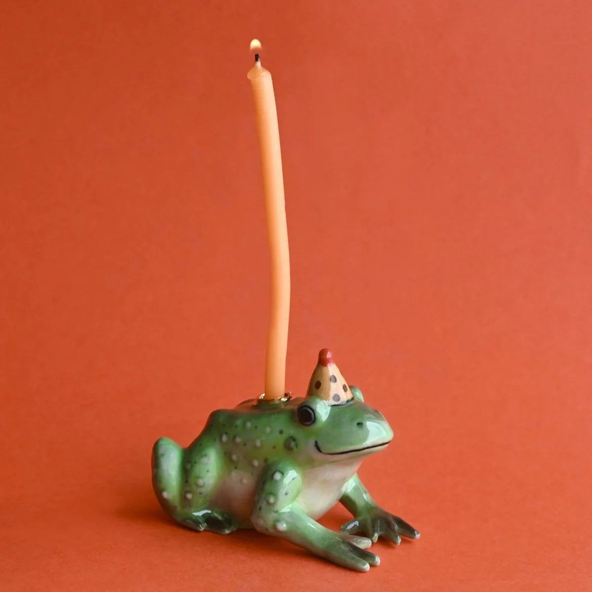 Adorable Green Frog Cake Topper for Birthday Party Decorations - Perfect for Baby Showers, Kids Cakes, and Themed Celebrations