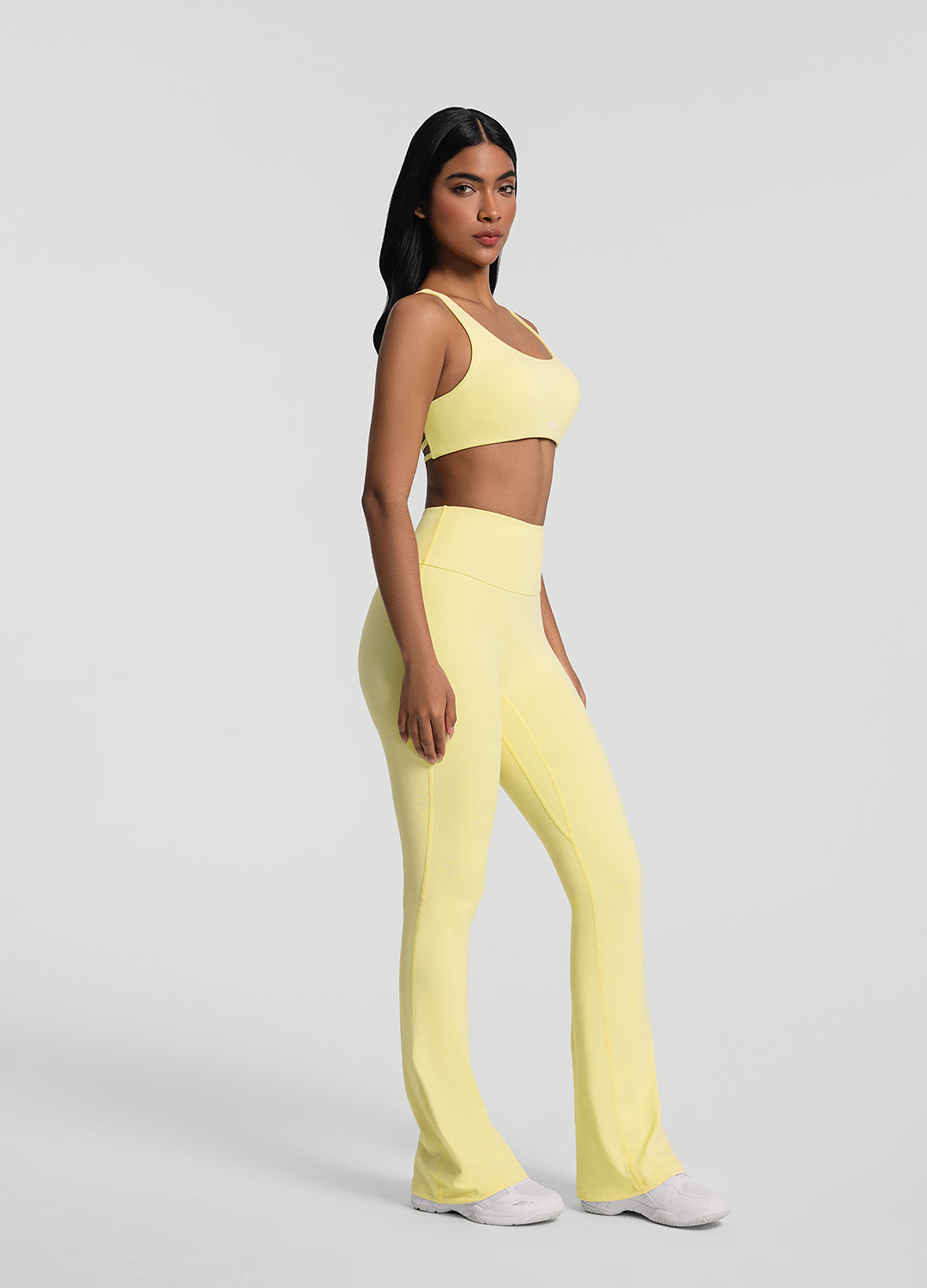 Ruched Flared Leggings for Women - High Waist Yoga Pants with Tummy Control - Perfect for Workout, Yoga & Casual Wear