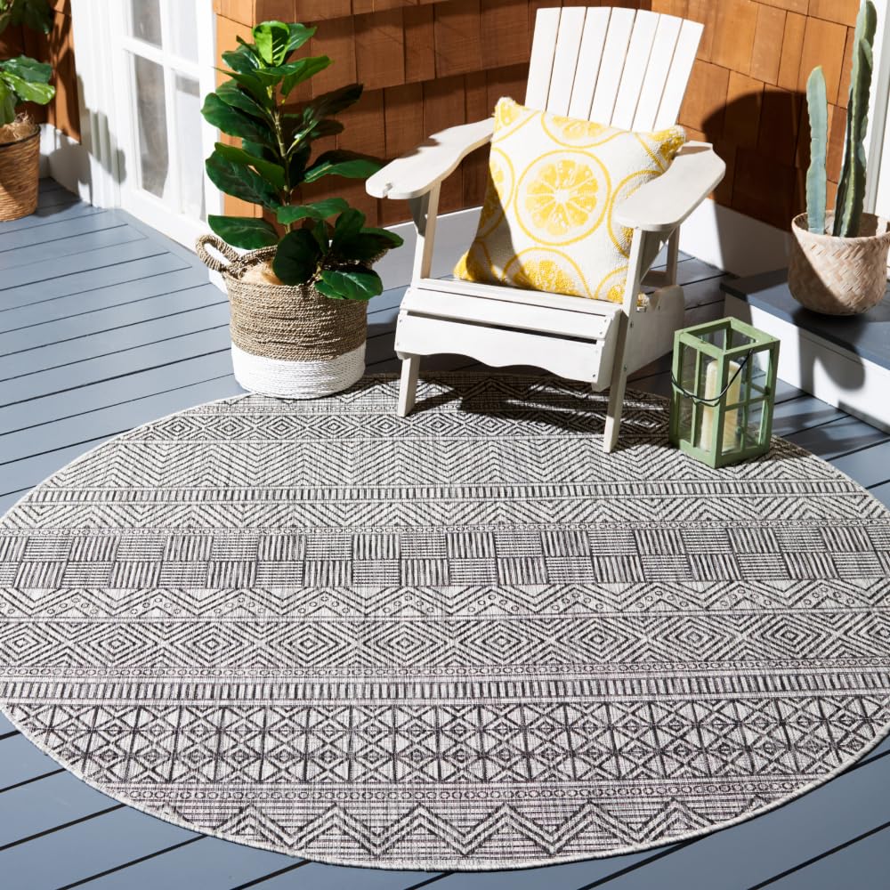 SAFAVIEH Courtyard Collection 7'1