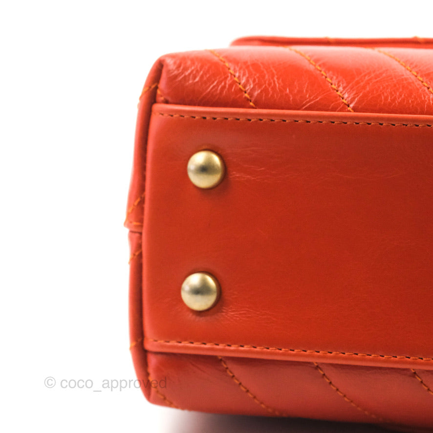 Chanel Chevron Small Coco Handle Bag in Dark Orange Shiny Aged Calfskin with Aged Gold Hardware - Perfect for Evening Events & Luxury Fashion Accessories