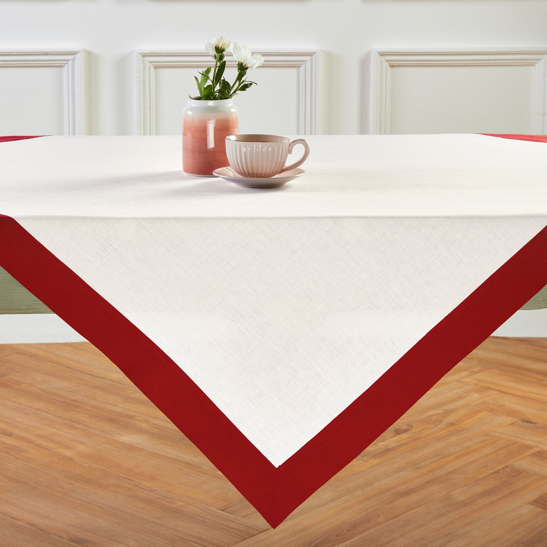 Stylish Contempo Table Throw - Elegant & Modern Table Cover for Dining & Decor | Perfect for Parties, Weddings & Home Styling