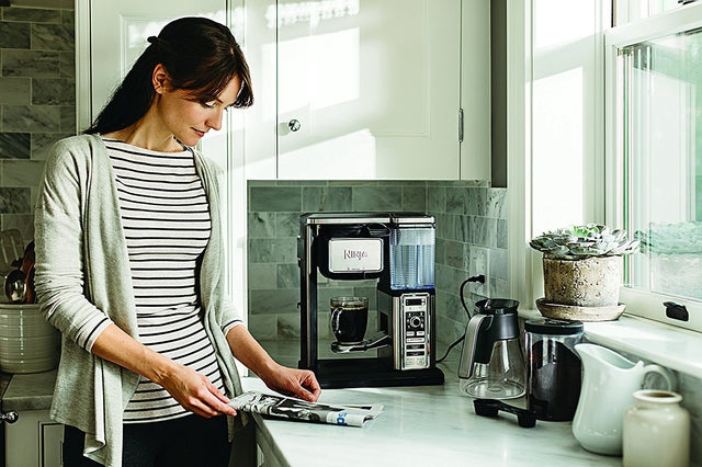 Ninja Coffee Bar Glass Carafe System - 60oz Black Stainless Steel Coffee Maker (CF092) for Home, Office & Entertaining