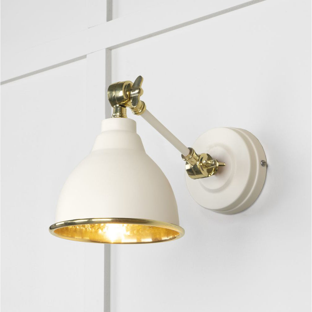 Hammered Brass Brindley Wall Light - Vintage Style Sconce in Multiple Finishes - Perfect for Bedroom, Living Room & Hallway Lighting