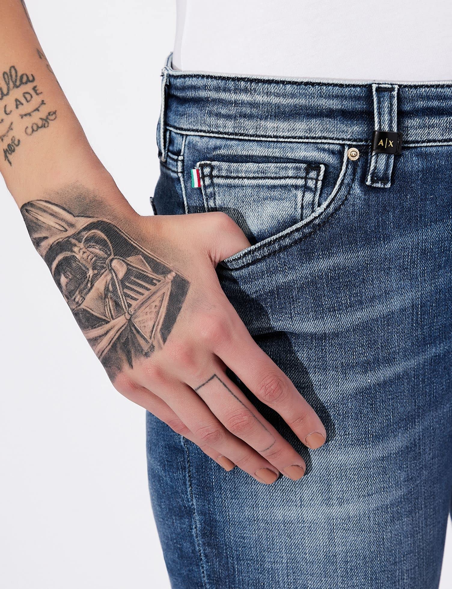 Armani Exchange Women's Classic Denim Skinny Jeans - High Waist Stretch Comfort Fit for Casual Wear & Night Out