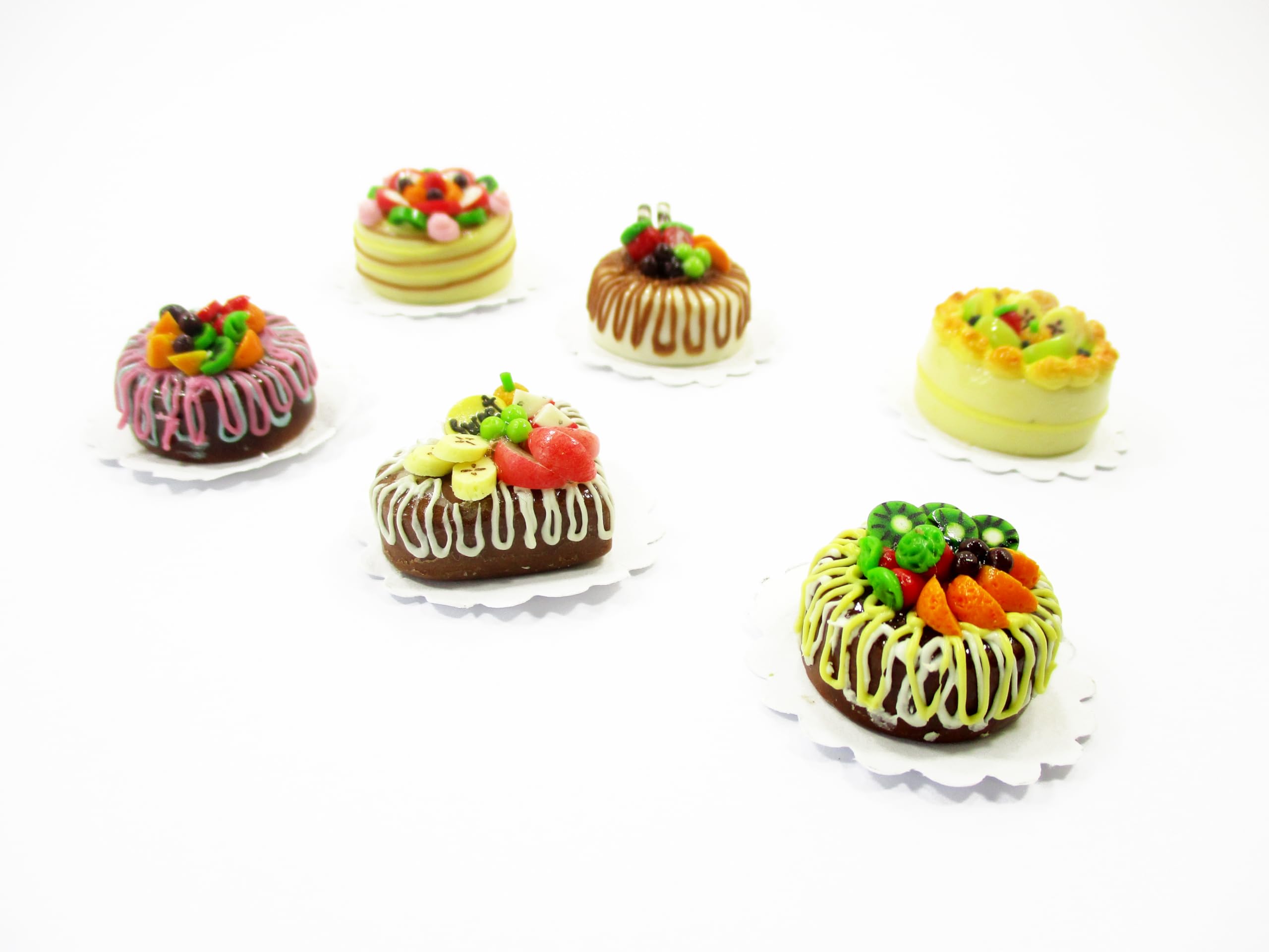 12-Piece Miniature Fruit Cake Set for Dollhouse - 2cm Tiny Bakery Food - Perfect for Doll Accessories, DIY Crafts & Miniature Scenes