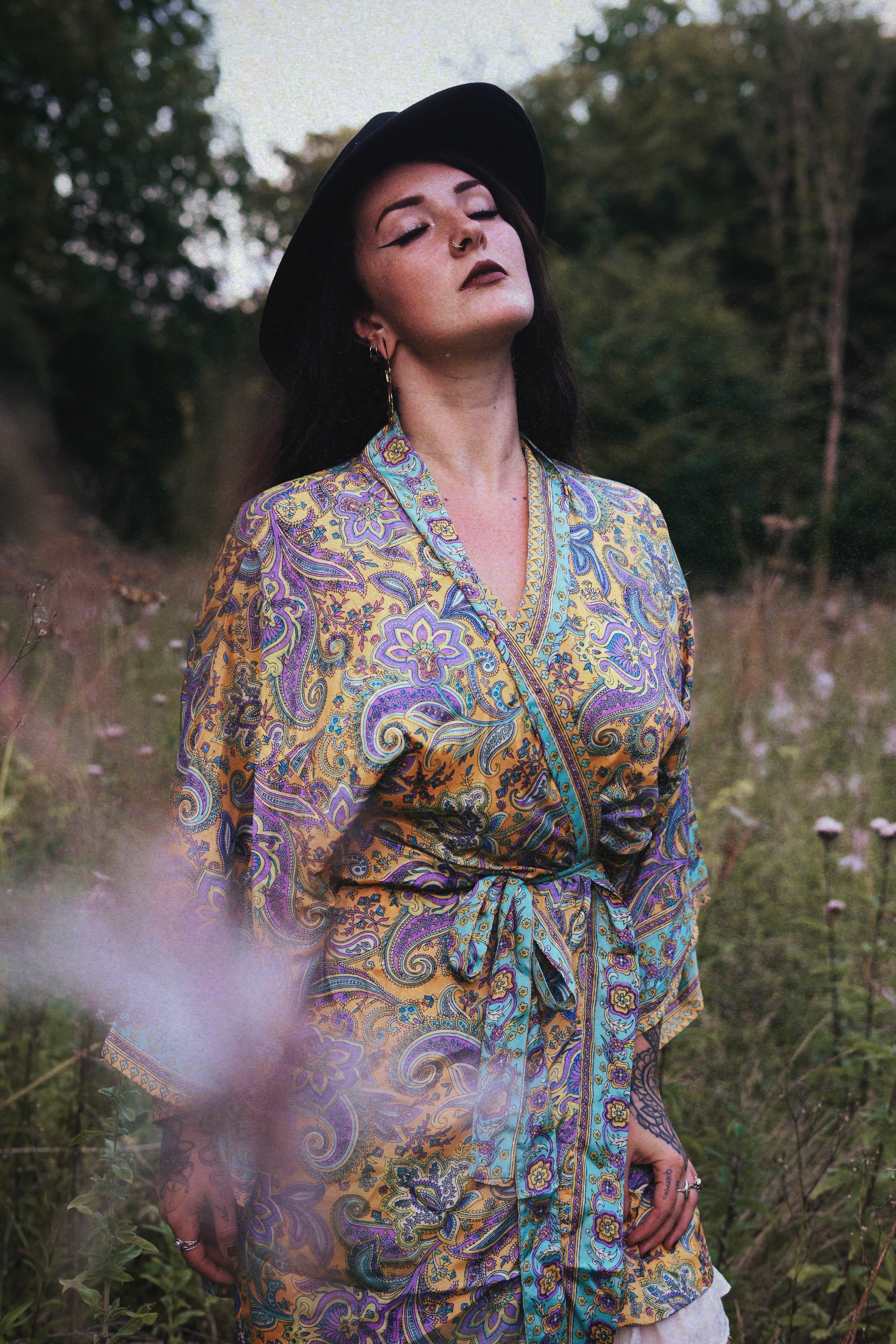 Eco-Friendly Plus Size Kimono (Sizes 18-22) - Stylish Recycled Sari Robe for Women | Perfect for Beach Cover-Up, Yoga Wear & Boho Fashion