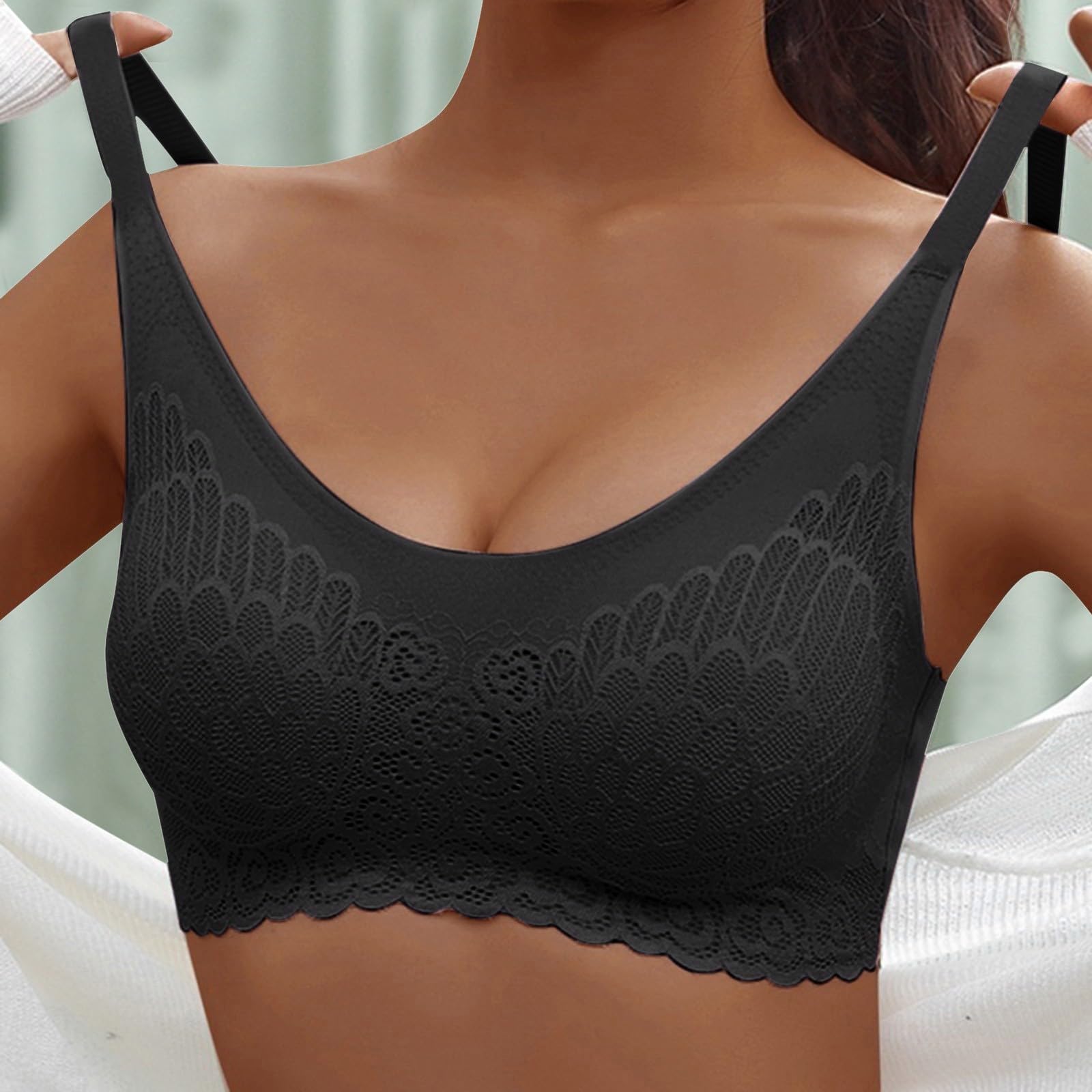 Seamless Stretch Wireless Bras for Women - Comfortable Padded Sports Bra & Sleep Bralette - Perfect for Yoga, Gym, and Relaxing at Home