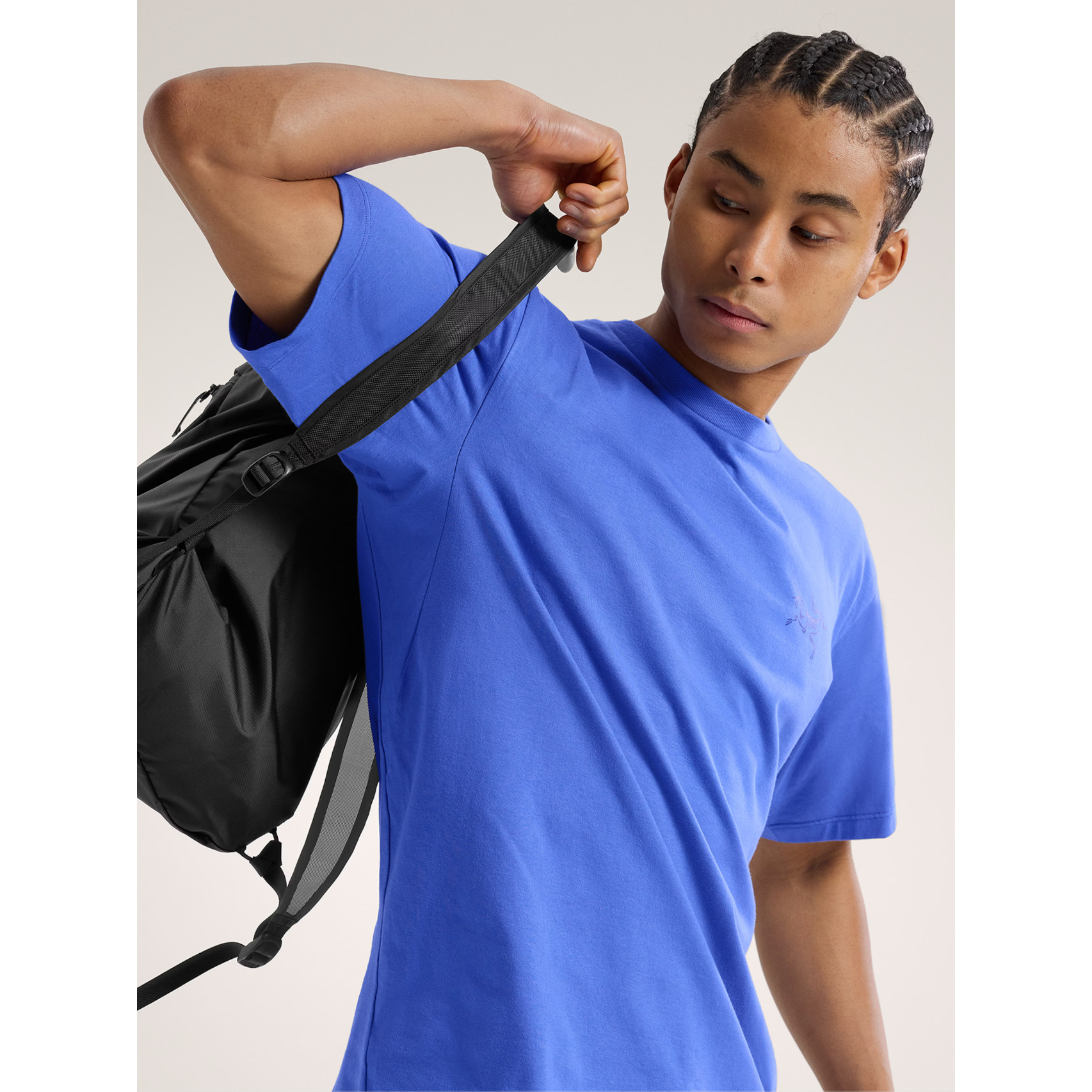 Arc'teryx Heliad 15L Backpack - Lightweight Hiking Daypack for Men & Women - Water-Resistant Outdoor Gear for Camping, Travel & Daily Commute