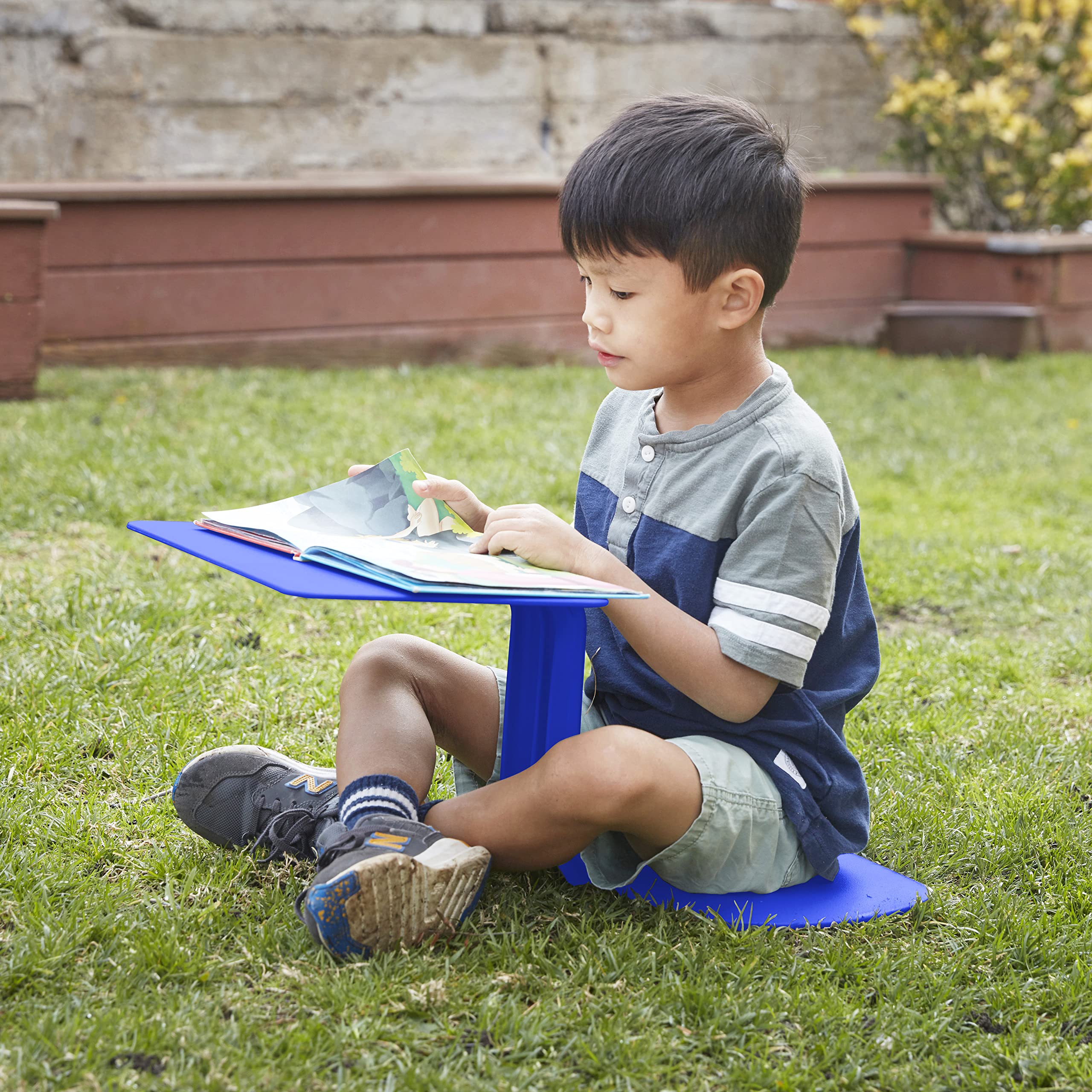 ECR4Kids The Surf Portable Lap Desk - Lightweight & Adjustable for Kids & Adults - Flexible Seating Solution for Home, School & Office - Blue Study & Work Tray for Reading, Writing, Laptop Use in Bed, Couch or Car
