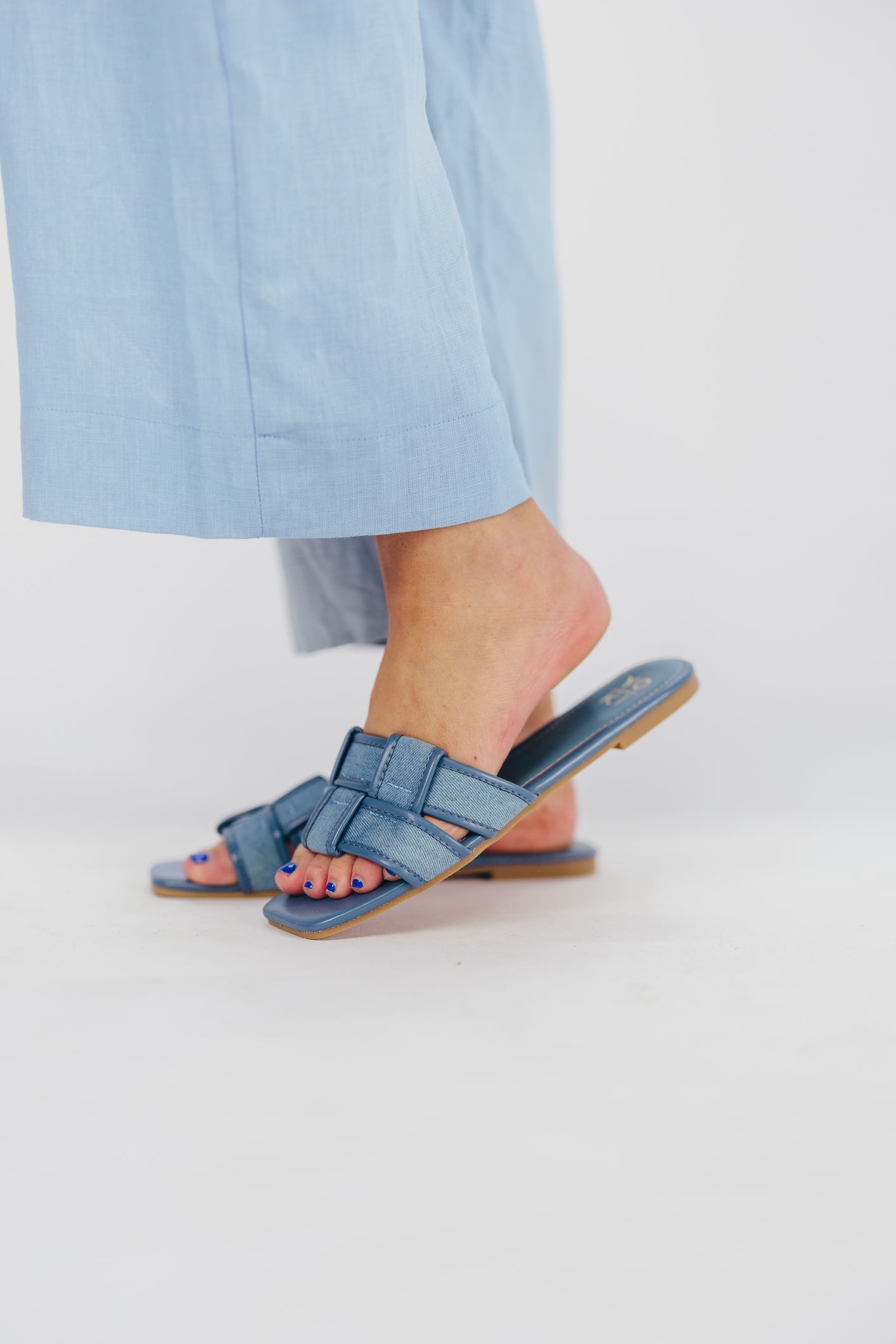 Essie Woven Canvas Slides for Women - Comfortable Denim Summer Sandals with Arch Support | Perfect for Beach, Pool, and Casual Outings
