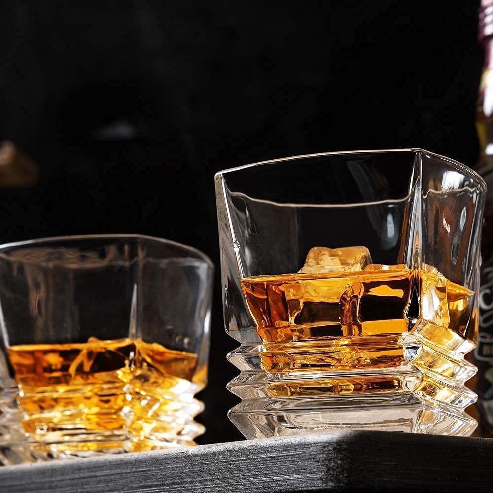 Premium KANARS Whiskey Decanter Set - Handcrafted Crystal Liquor Decanter with 4 Glasses for Scotch, Bourbon, Whiskey & Spirits - Elegant 9-Piece Barware Gift Set for Men - Perfect for Home Bars, Weddings & Special Occasions