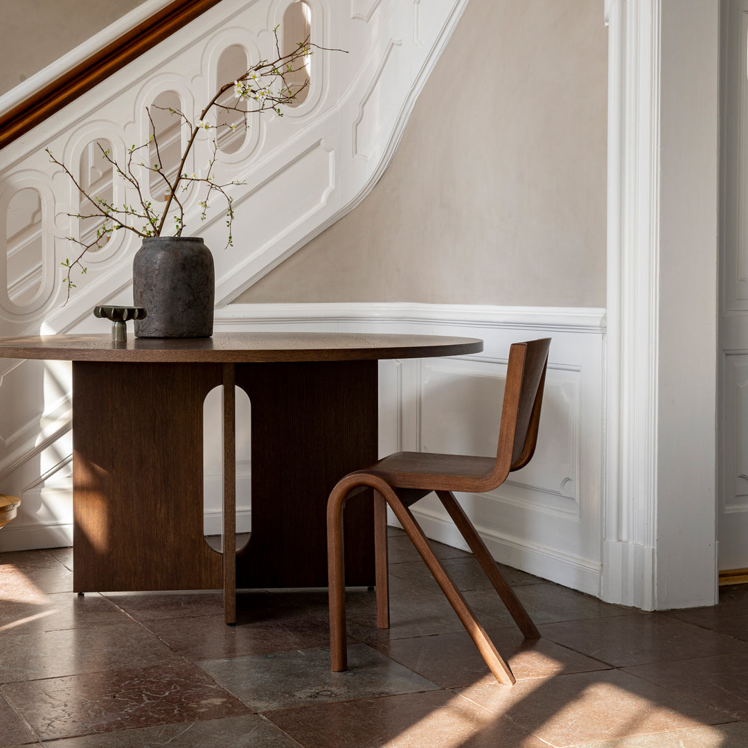 Modern Androgyne Dining Table - Stylish & Durable for Kitchen, Dining Room, or Small Space - Perfect for Family Meals & Entertaining Guests