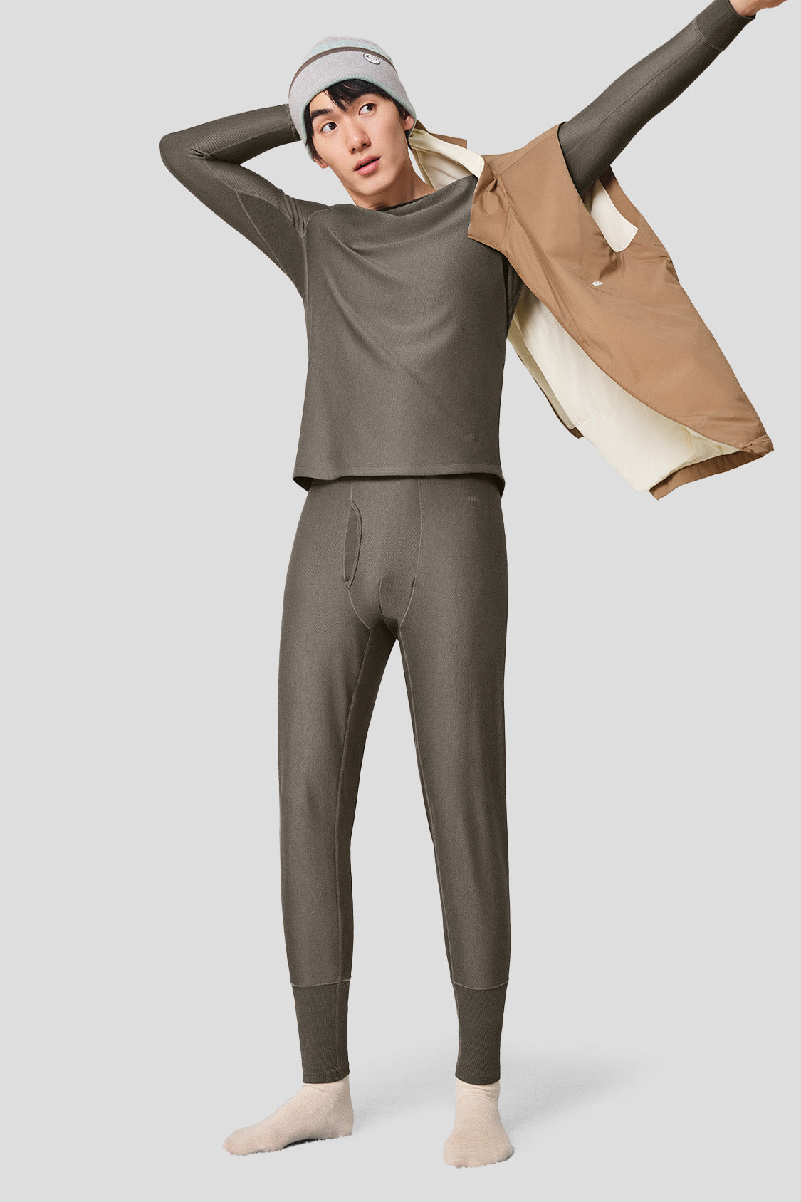 BaseCore Men's Performance Base Layer Set - Moisture Wicking Thermal Underwear for Cold Weather & Outdoor Activities - Running, Hiking, Skiing & Workout Essentials