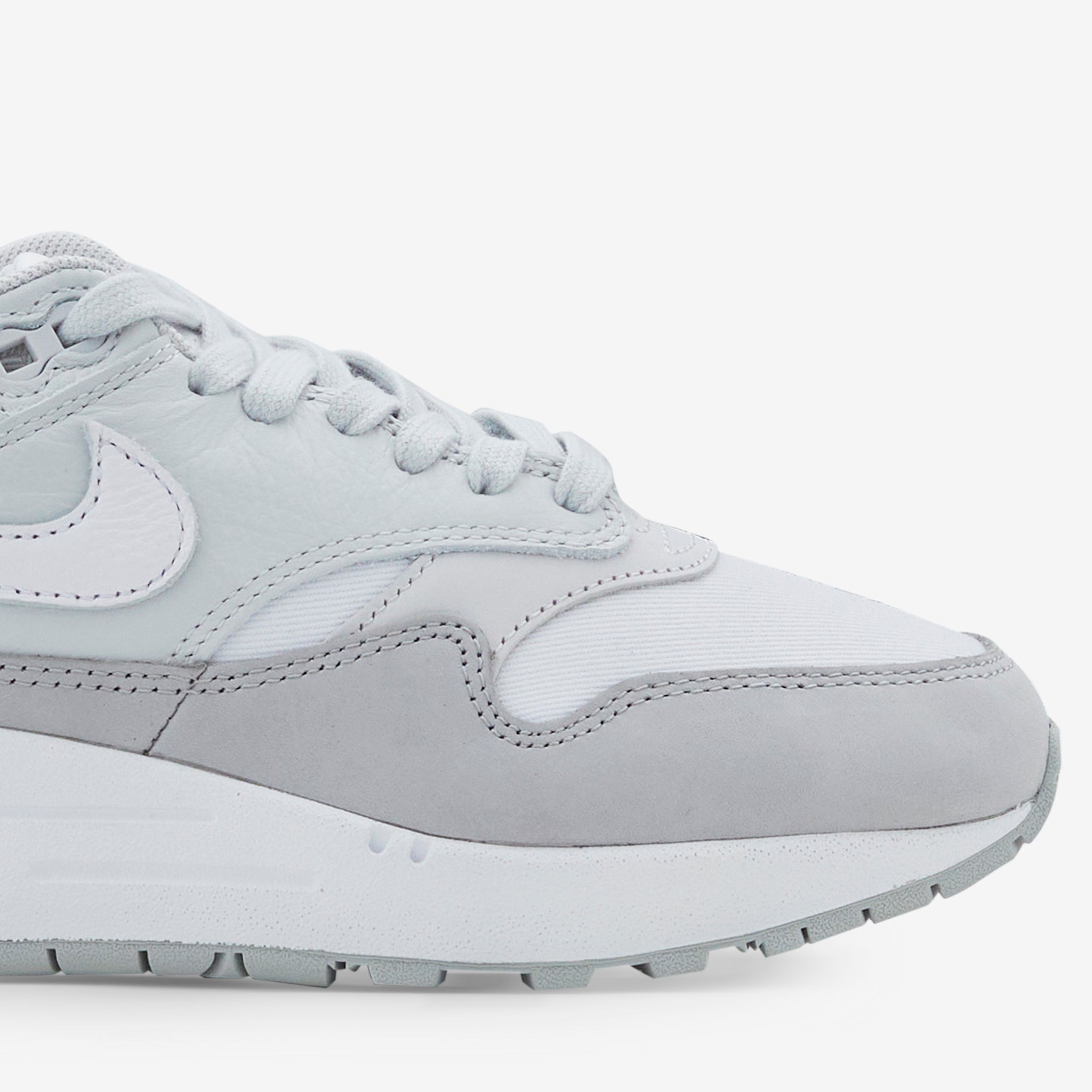 Women's Nike Air Max 1 '87 LX NBHD Sneakers - Photon Dust/White/Light Smoke Grey | Retro Running Shoes for Women | Perfect for Casual Wear, Gym & Street Style