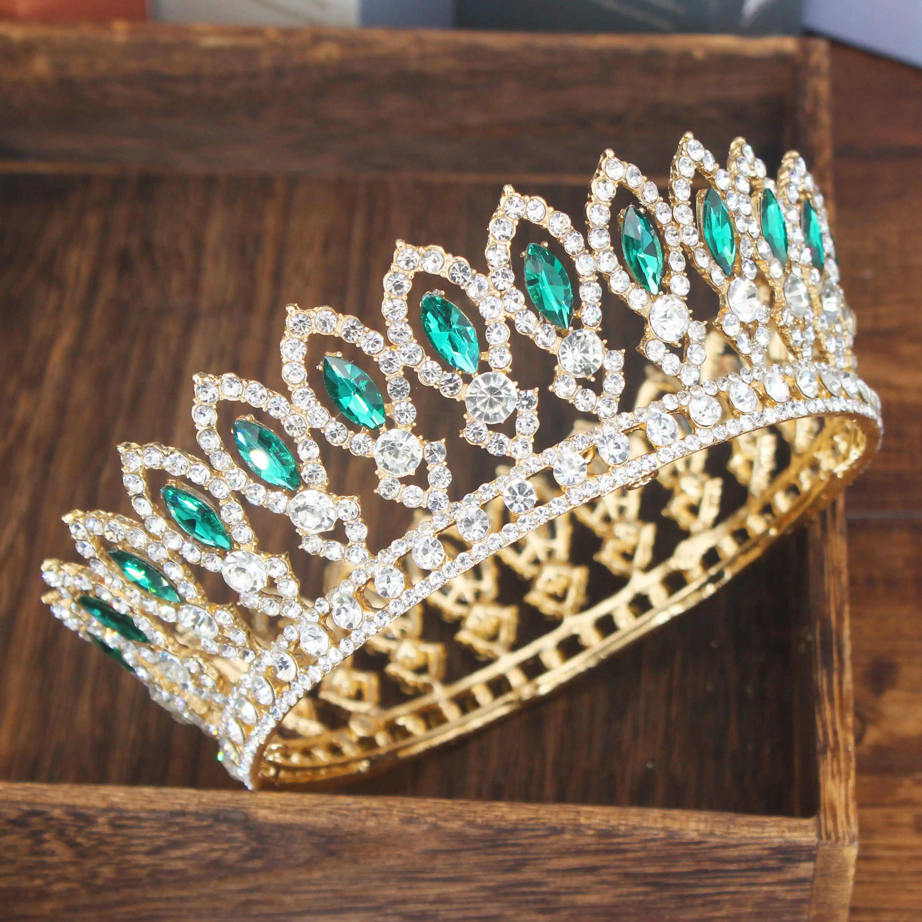 Crystal Queen Wedding Tiara Crown - Baroque Bridal Headpiece for Women | Elegant Bride Hair Jewelry Accessories for Weddings, Pageants & Special Occasions