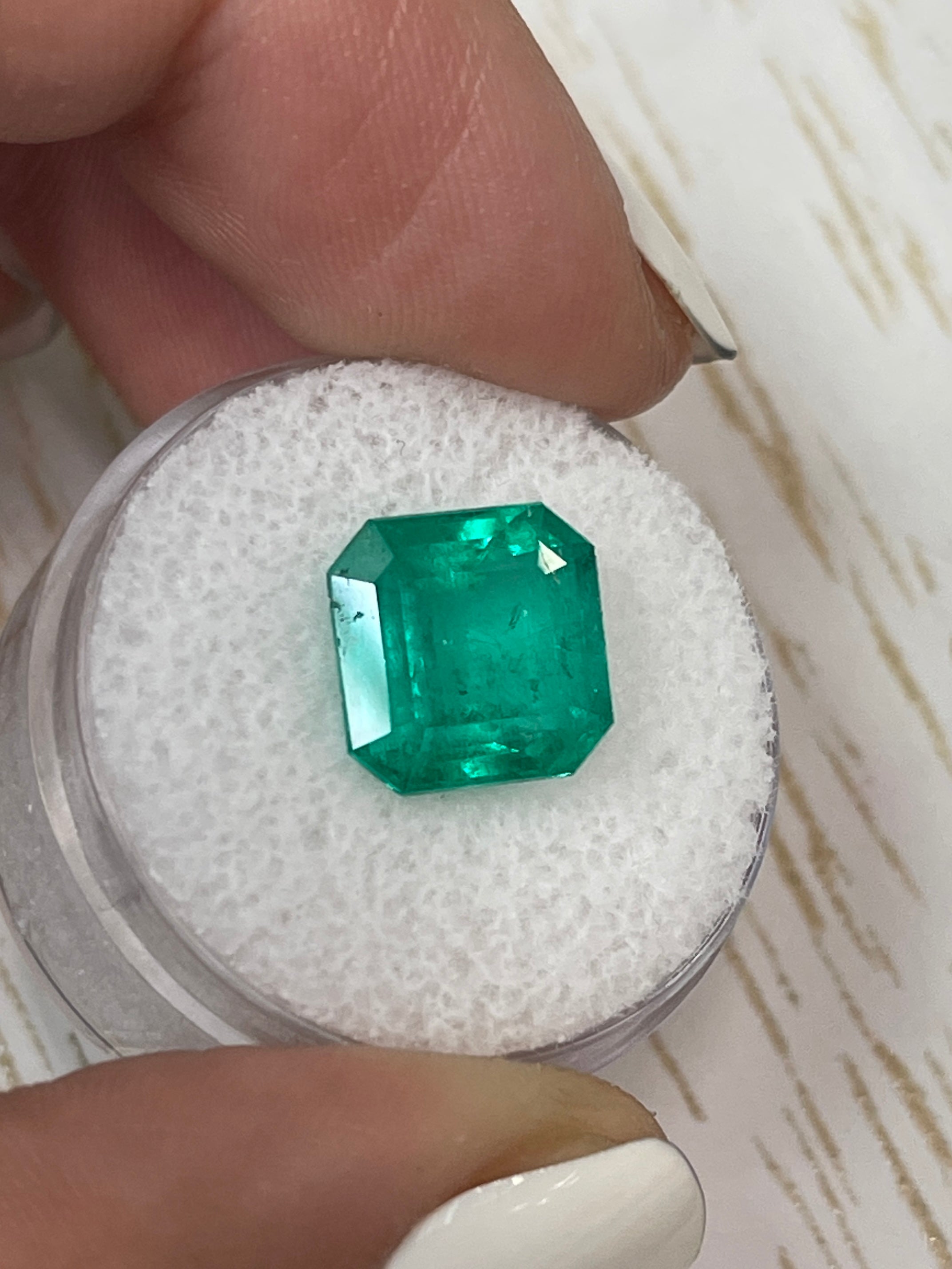 4.75 Carat Minor Oil 10x10mm Deep Bluish Green Natural Loose Colombian Emerald Asscher Cut Gemstone for Jewelry Making & Engagement Rings