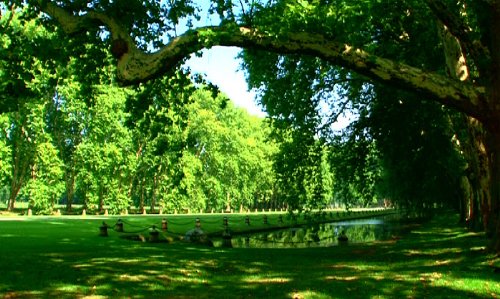 European Gardens - France | Authentic French Garden Decor & Accessories for Home & Outdoor Landscaping