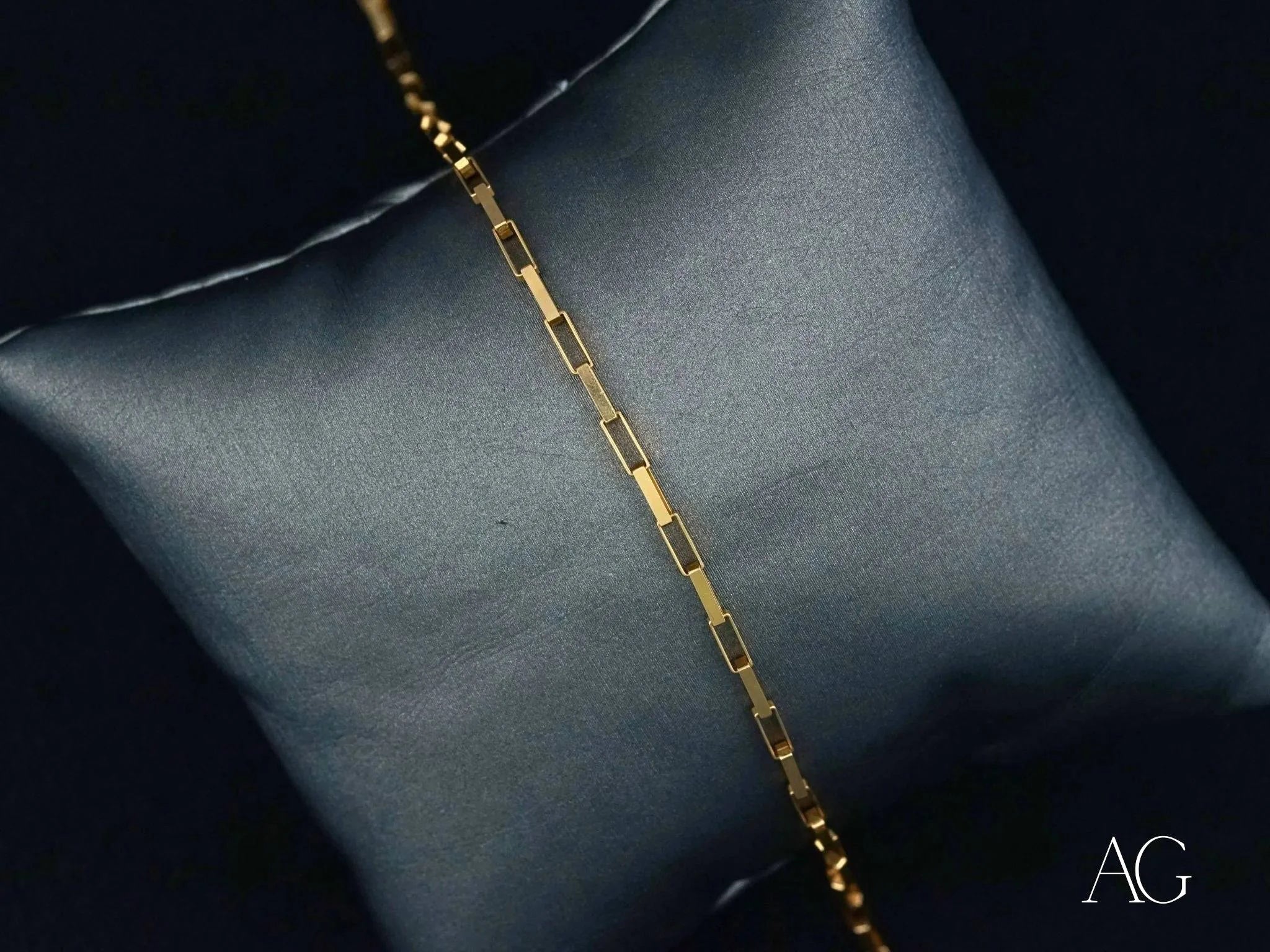 18K Solid Gold Brick Link Bracelet for Women - Timeless Elegance Jewelry for Everyday Wear & Special Occasions