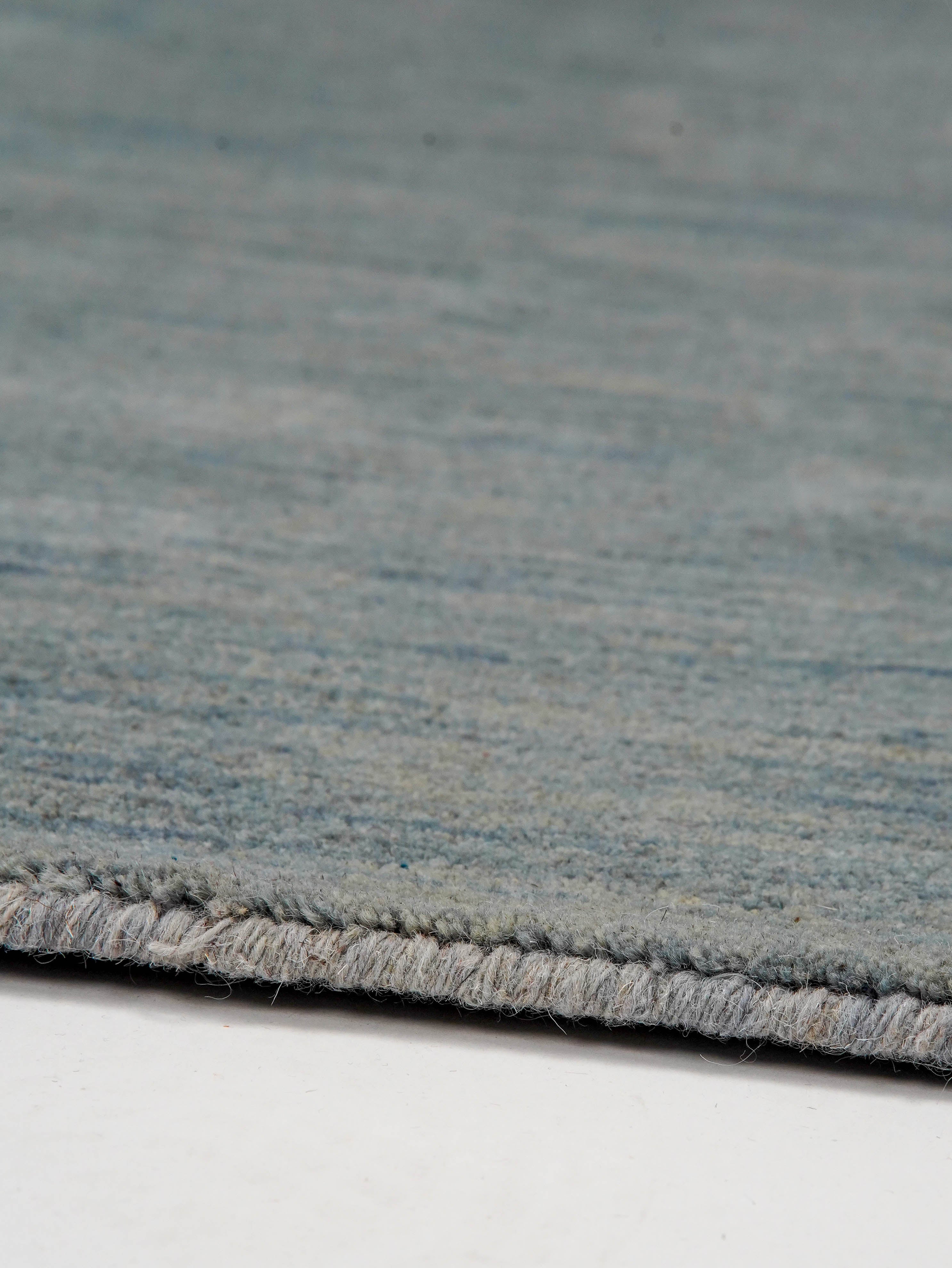 Luxury Hand-Knotted Wool Rug - Premium Soft & Durable - Perfect for Living Room, Bedroom, or Office Decor