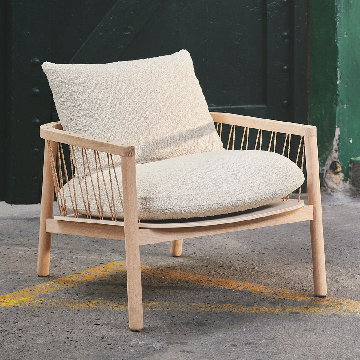 Enzo Boucle Armchair - Modern Velvet Upholstered Accent Chair for Living Room, Bedroom & Office - Stylish Comfortable Seating for Home Decor