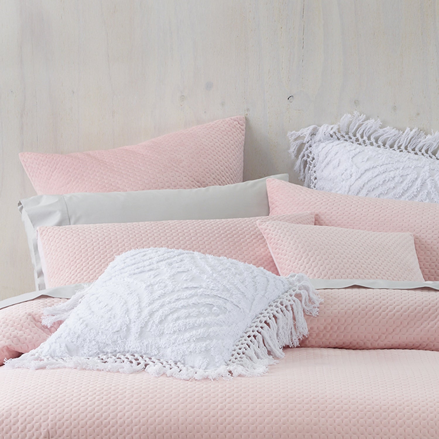 Bianca Elin Quilt Cover Set in Dusty Pink - Soft & Luxurious Bedding for Cozy Bedrooms & Guest Rooms