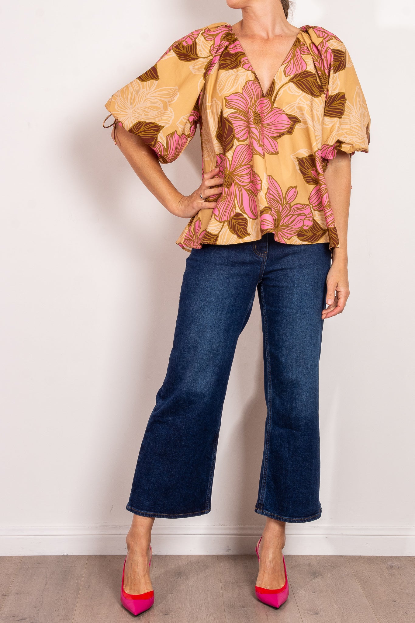Kinney Miya Rosa Floral Blouse Women's Elegant Floral Print Top - Perfect for Spring Outfits, Office Wear & Date Nights