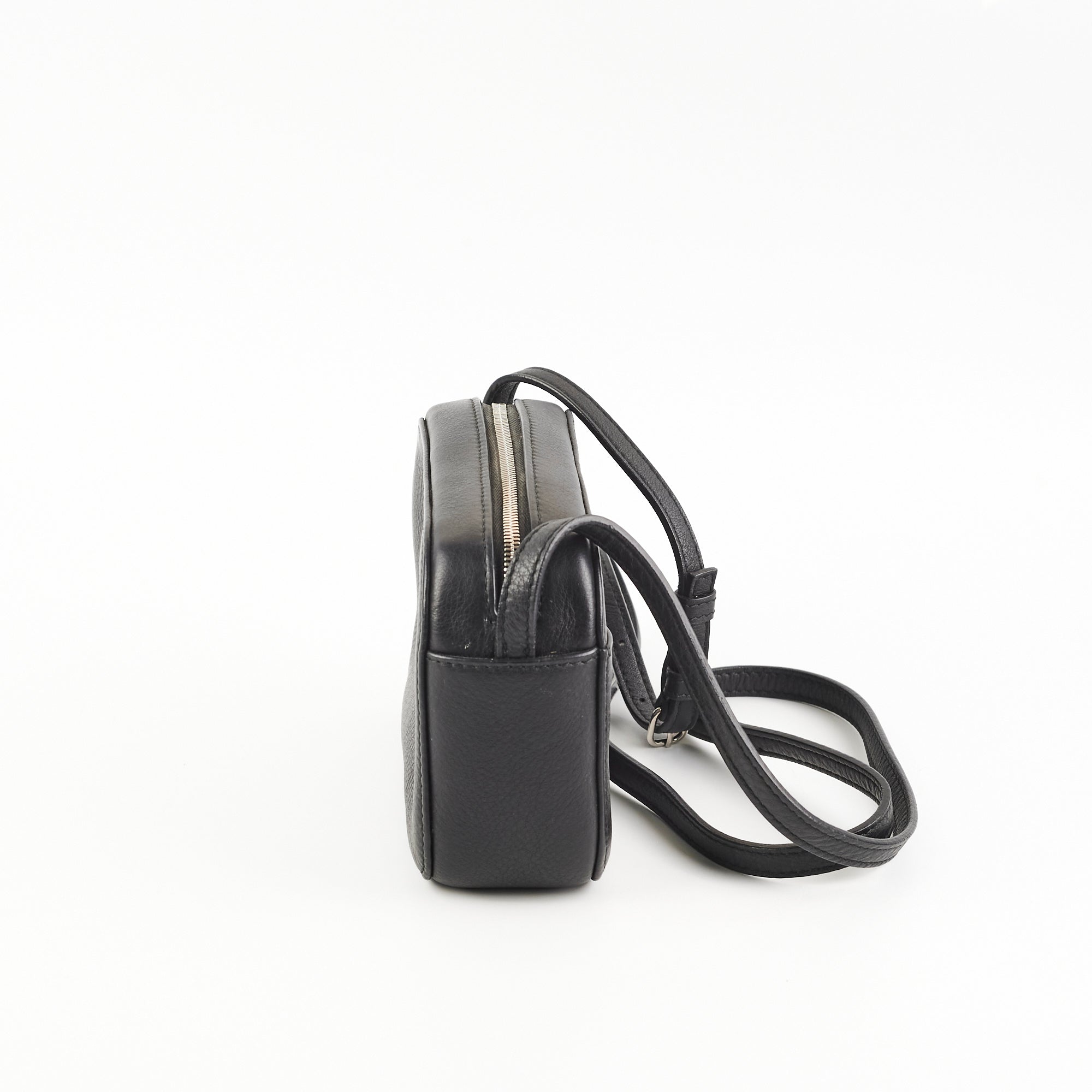Balenciaga Everyday Camera Bag - Black Crossbody Purse for Women | Stylish & Compact Shoulder Bag for Daily Use, Travel & Outings
