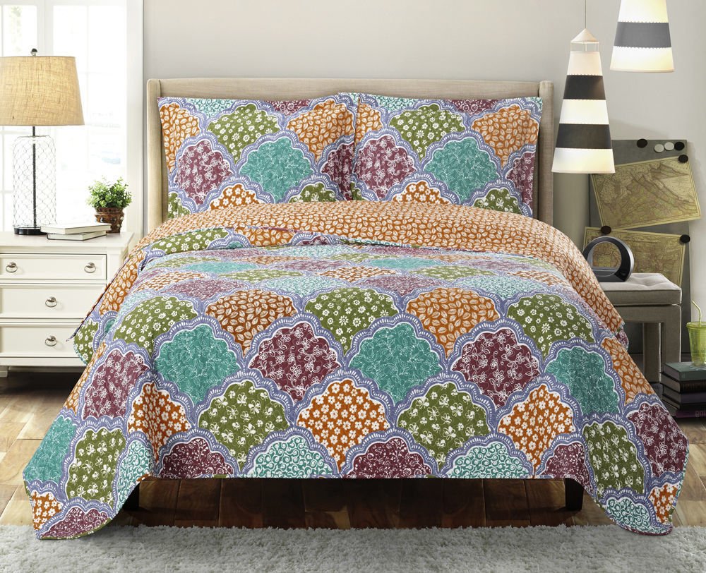 Reversible Dahila Bed Coverlet Set with 2 Shams - Full/Queen Size - Orange, Burgundy, Sage, Blue - Perfect for Bedroom Decor & Seasonal Refresh