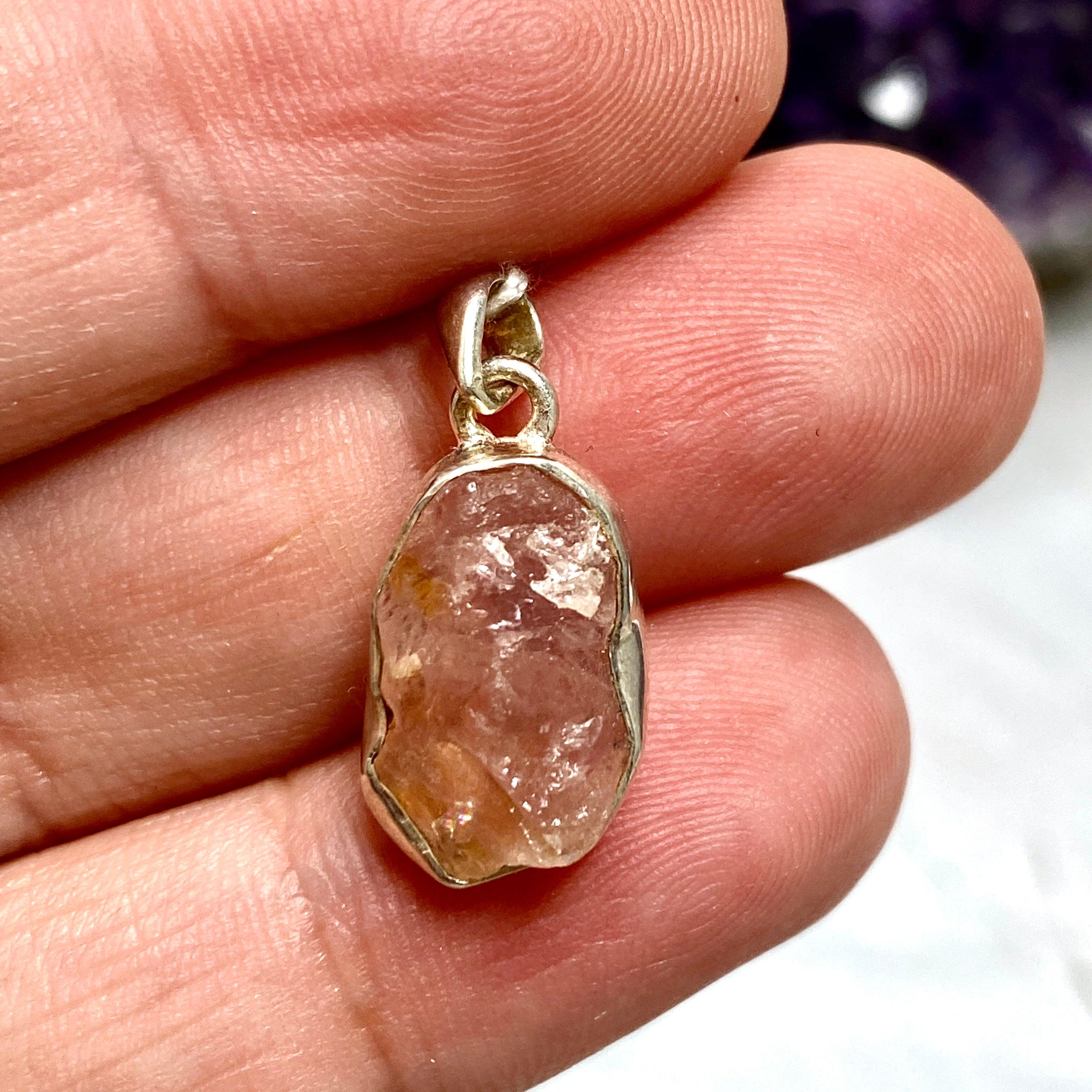 Natural Rose Quartz Raw Stone Pendant Necklace - Healing Crystal Jewelry for Women, Chakra Balancing & Positive Energy - Perfect for Meditation, Yoga & Spiritual Gifts