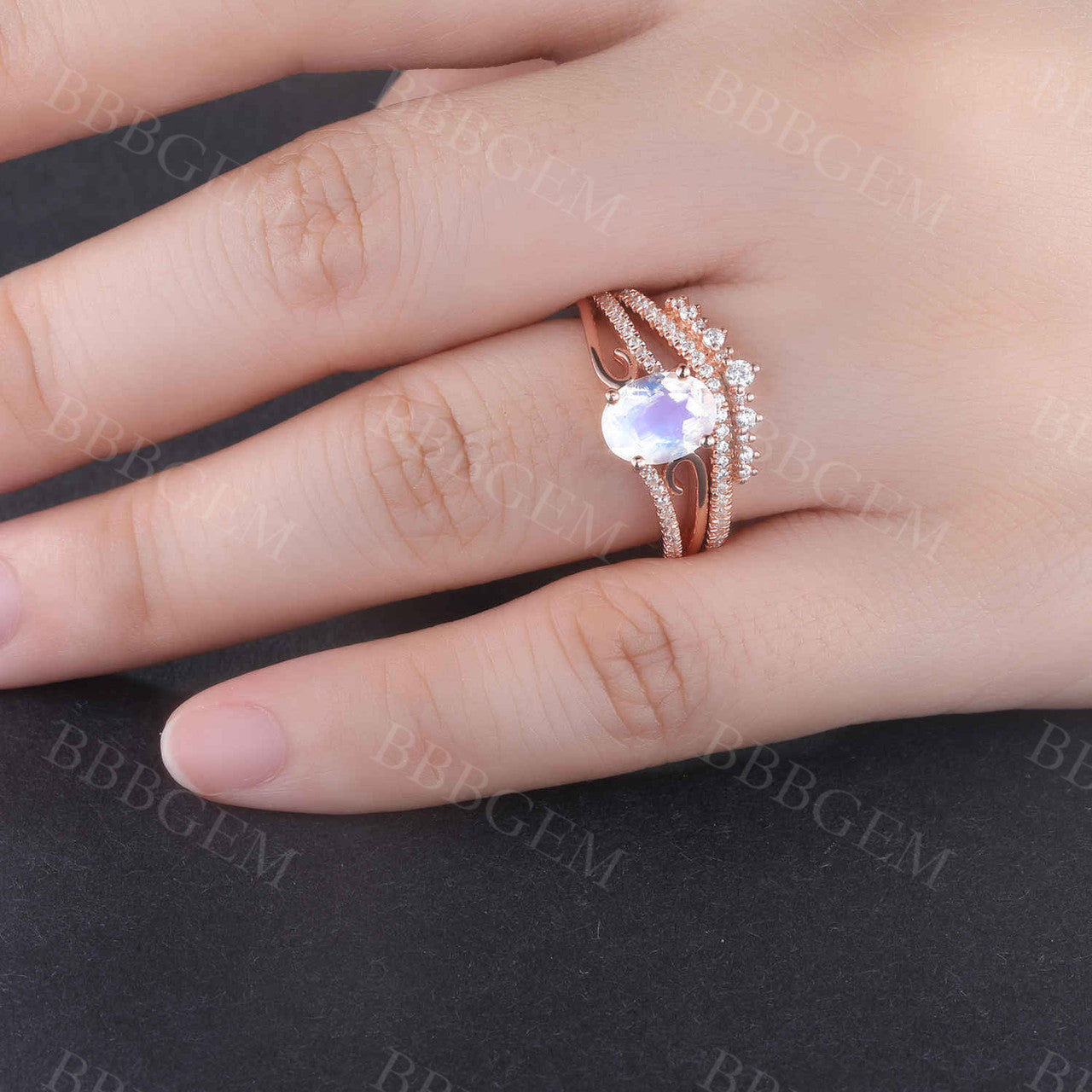 Rose Gold Diamond Curved Wedding Band - Art Deco V-Shaped Stacking Ring for Women - Chevron Crown Bridal Jewelry - Perfect for Engagement, Anniversary & Special Occasions
