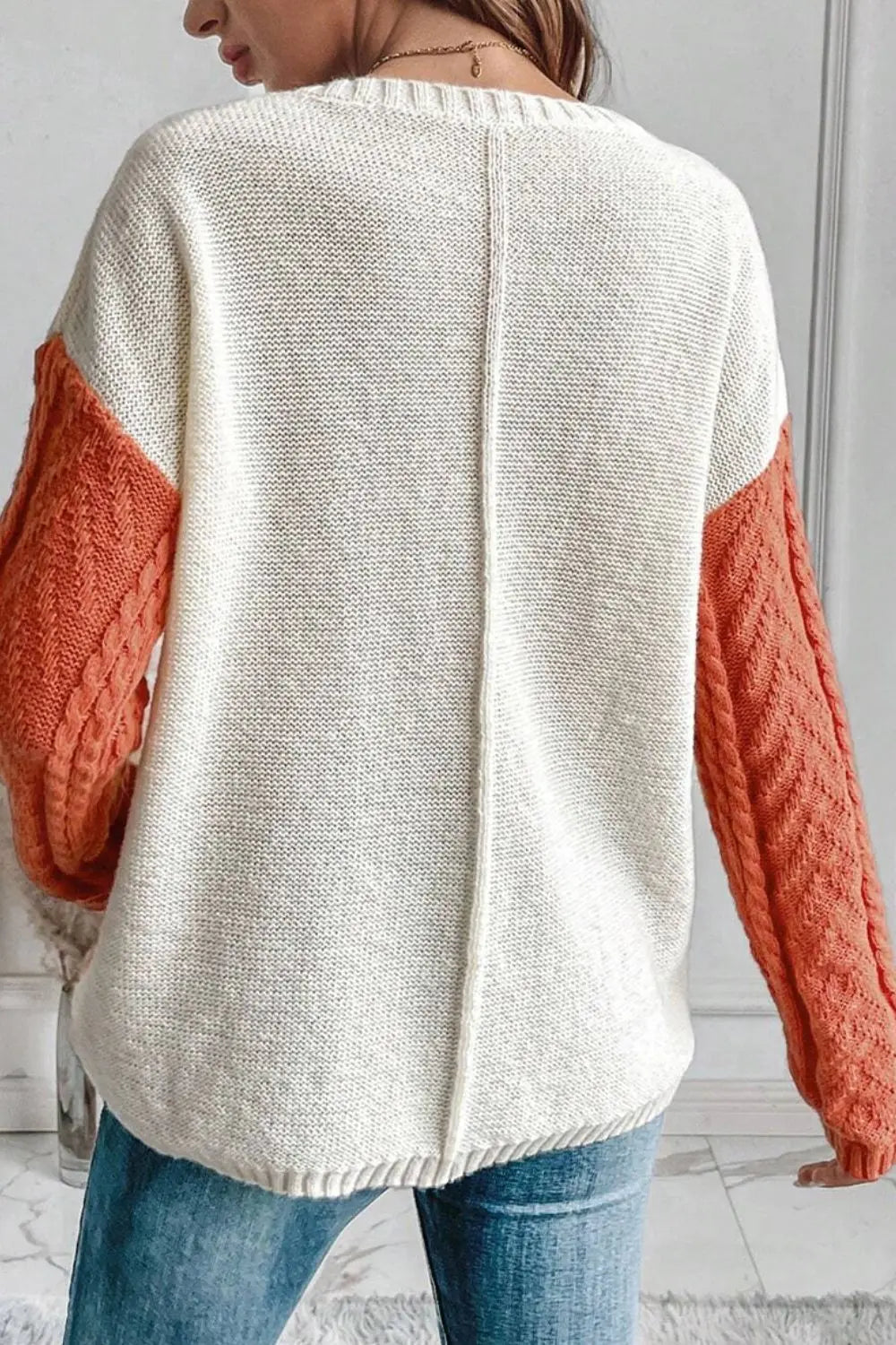 Color Block Round Neck Long Sleeve Sweater for Women - Soft Knit Pullover Tops, Casual Winter Warm Fashion Sweater (Office, Date Night, Holiday Outfits)