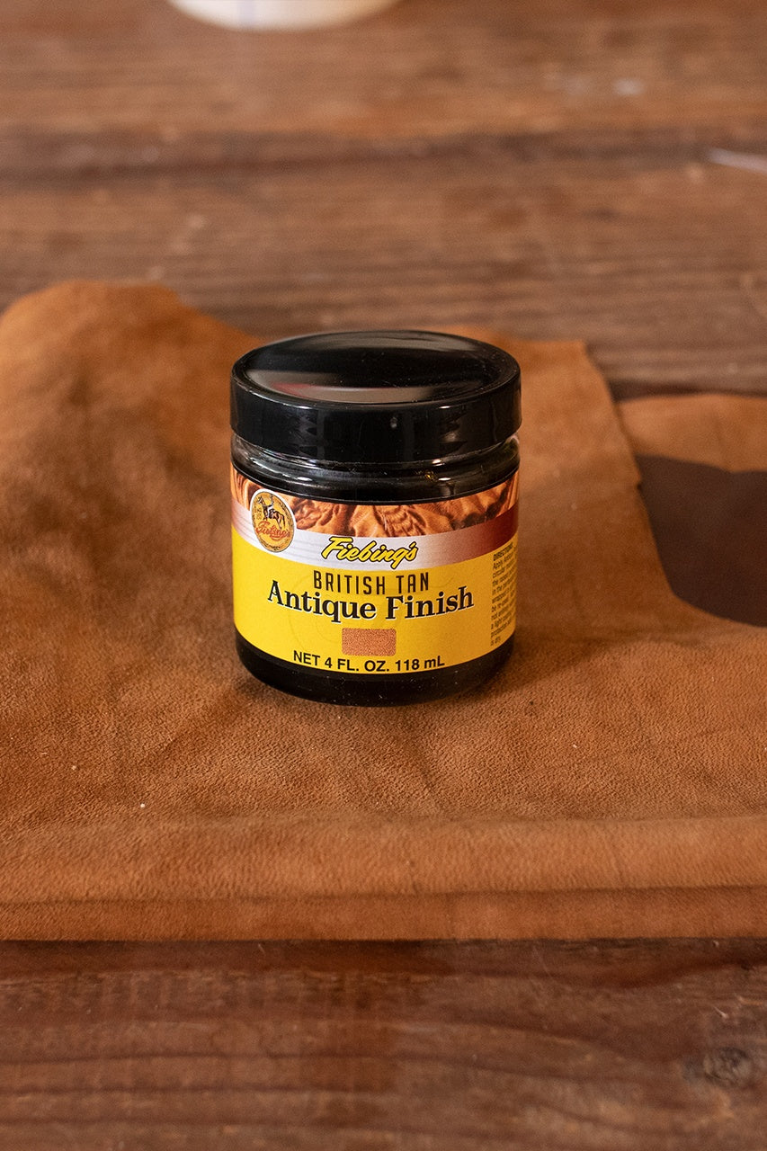 Antique Leather Finish Fiebing's 118 ml British Brown Leather Dye - Perfect for Leather Crafting, Shoe Repair & Furniture Restoration