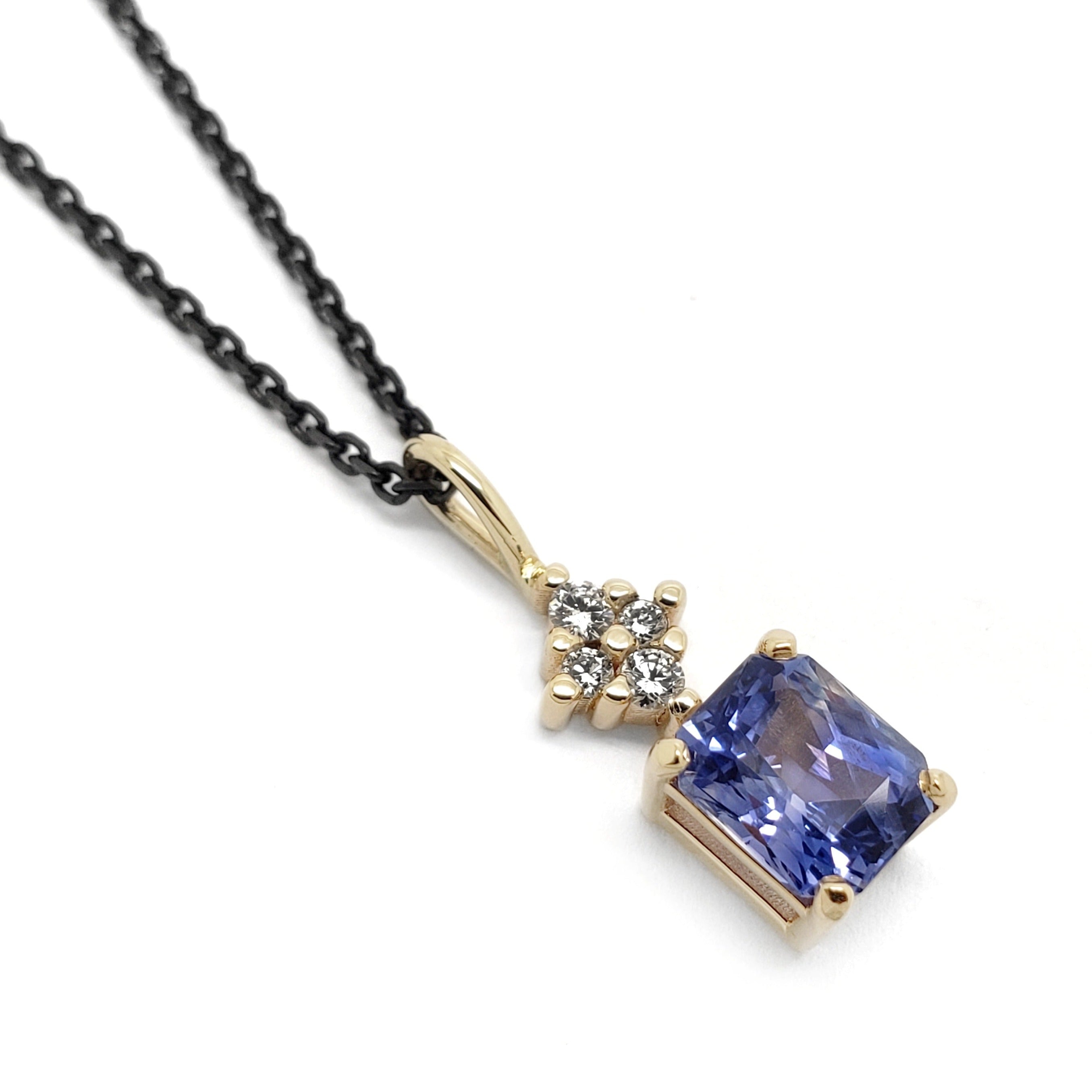Exquisite 14K Gold Sapphire & Diamond Pendant Necklace for Women - Elegant Jewelry Gift for Anniversary, Birthday & Special Occasions