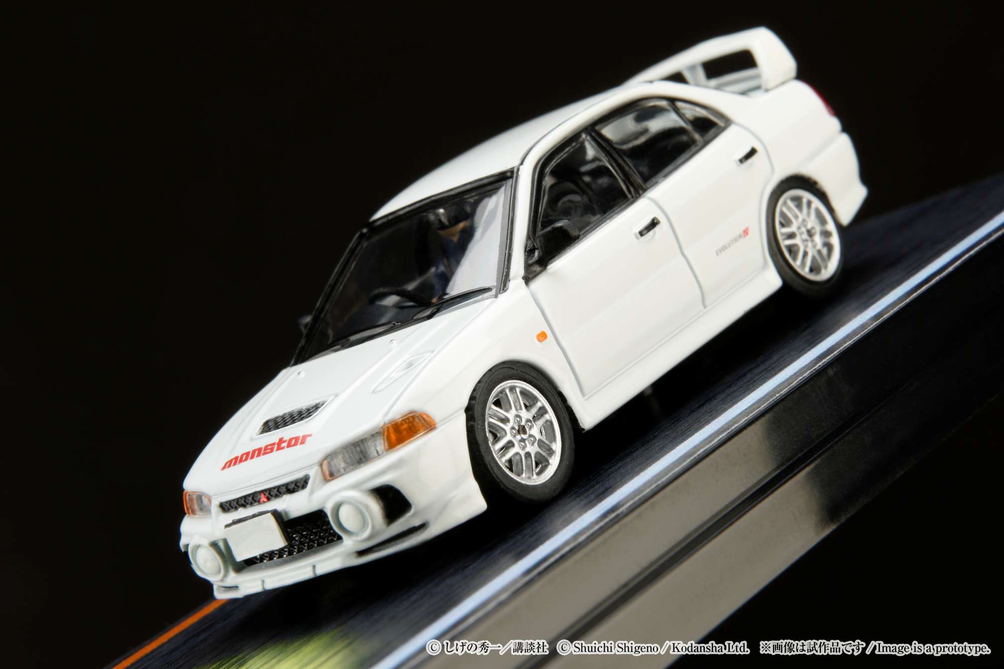 1:64 Scale Mitsubishi Lancer RS Evolution IV Initial D Model Car - Takumi Fujiwara vs Seiji Iwaki Collectible Figure - Perfect for Anime Fans, Diecast Collectors & Racing Enthusiasts