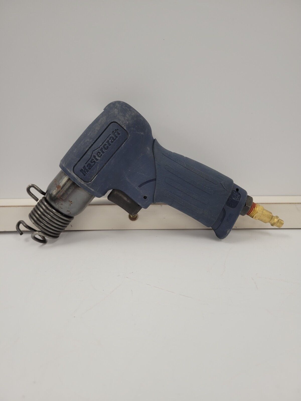 Mastercraft 58-8418-4 Air Hammer Kit - Heavy Duty Pneumatic Tool for Metalworking, Auto Repair & Construction Projects