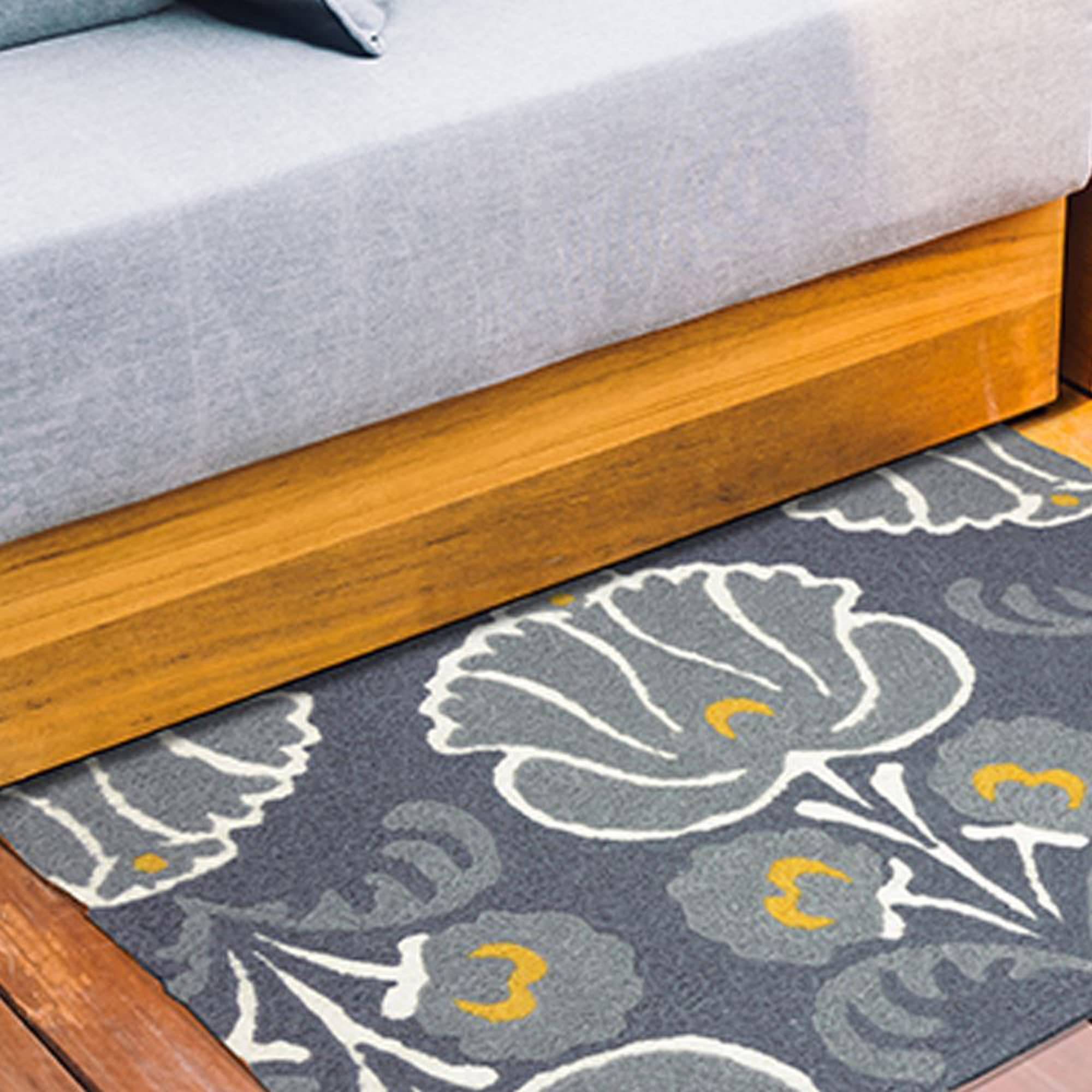 Jellybean Indoor/Outdoor Decorative Ramona Gray Accent Rug 20