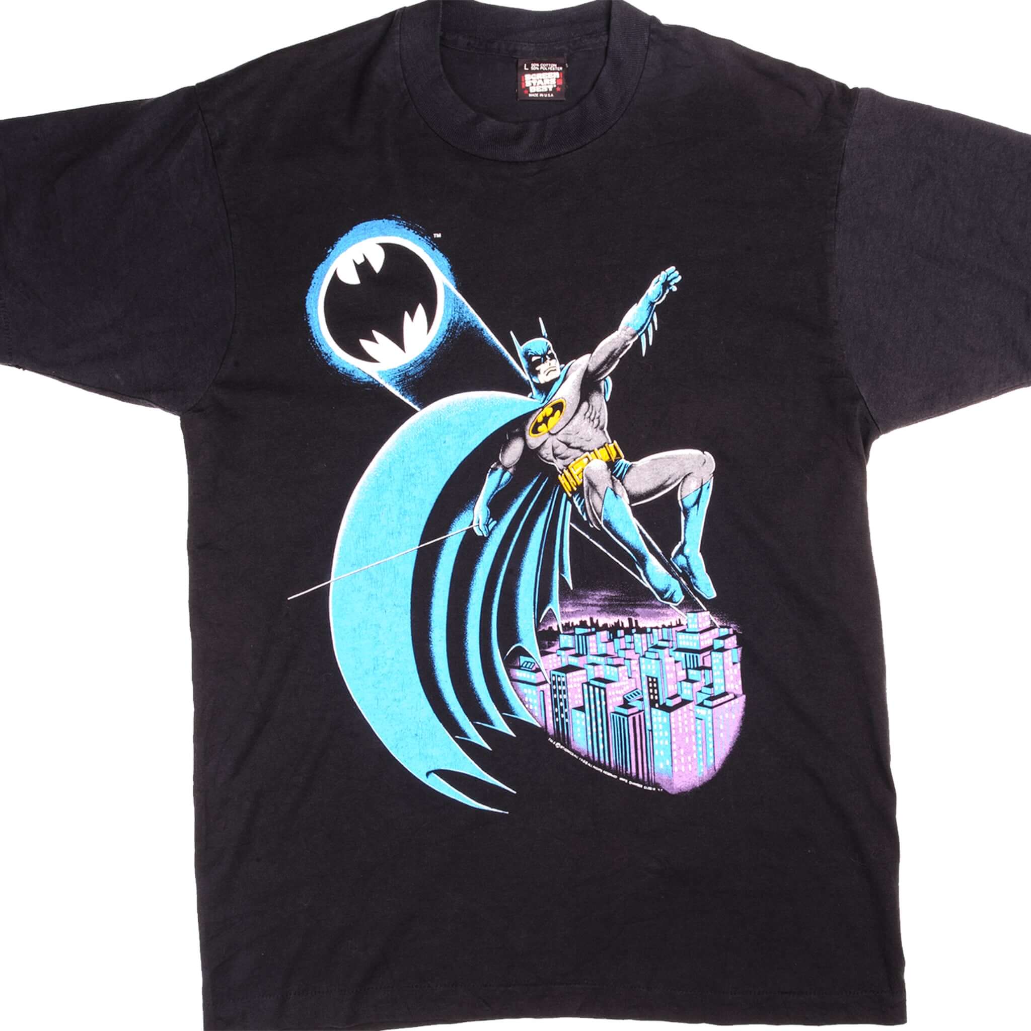 Vintage DC Comics Batman Graphic T-Shirt 1988 Retro Superhero Tee - Medium Size, Made in USA - Perfect for Cosplay, Comic Con & Casual Wear