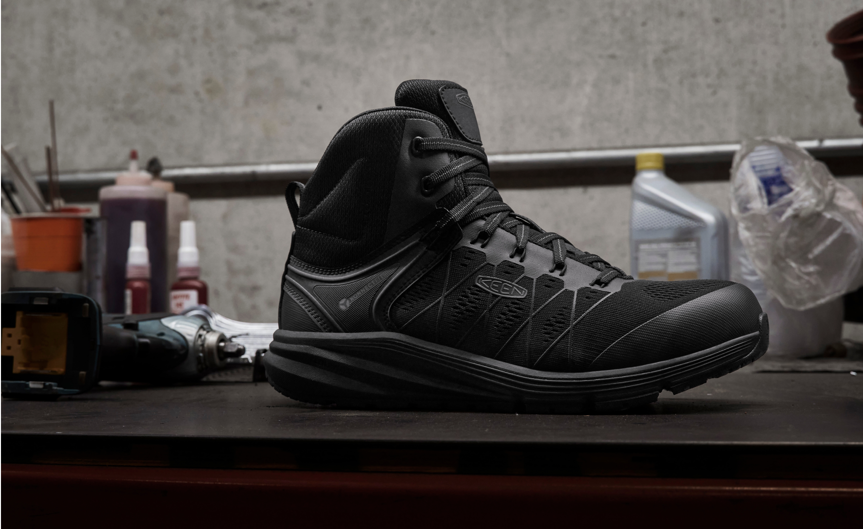 Women's Vista Energy Mid INT MET (Carbon Toe) Work Boots - Black/Raven - Durable Safety Shoes for Construction & Outdoor Work