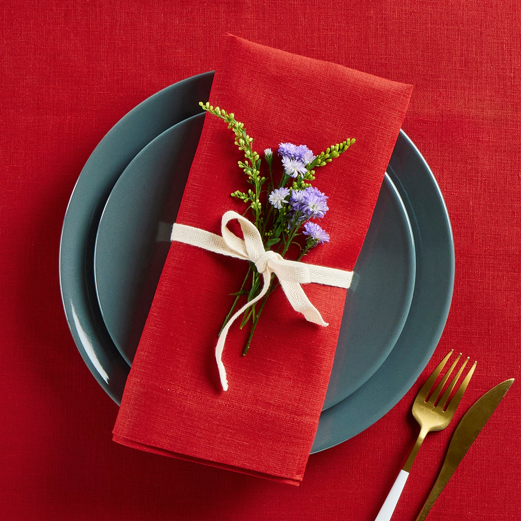 Premium Linen Napkins for Dining - Eco-Friendly & Elegant Table Linens for Weddings, Parties, and Everyday Use
