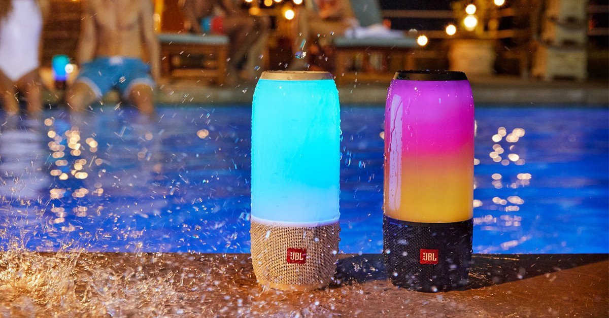 JBL Pulse 3 Wireless Bluetooth Speaker - IPX7 Waterproof, 360° LED Light Show, 12-Hour Playtime (Renewed, Black) - Perfect for Pool Parties, Beach Outings & Outdoor Adventures